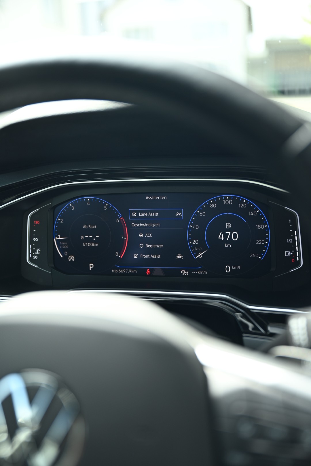 VW Polo 1.0 TSI R-Line DSG-image-8