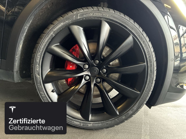 TESLA Model X Performance-image-10