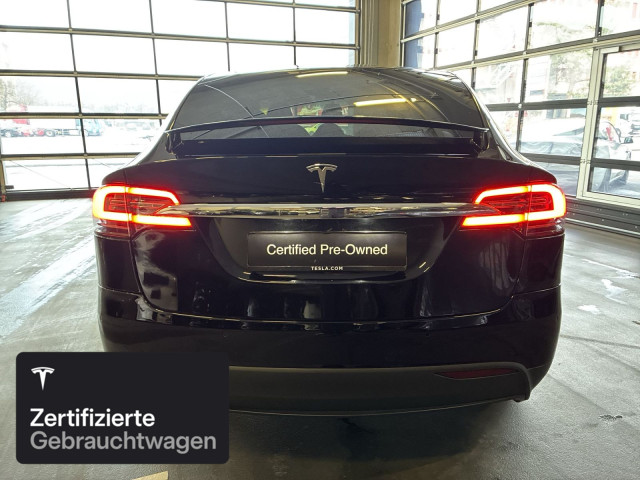TESLA Model X Performance-image-7