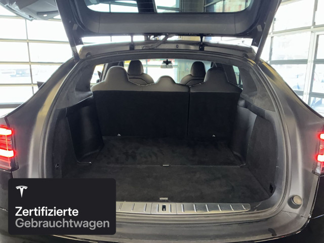 TESLA Model X Performance-image-15