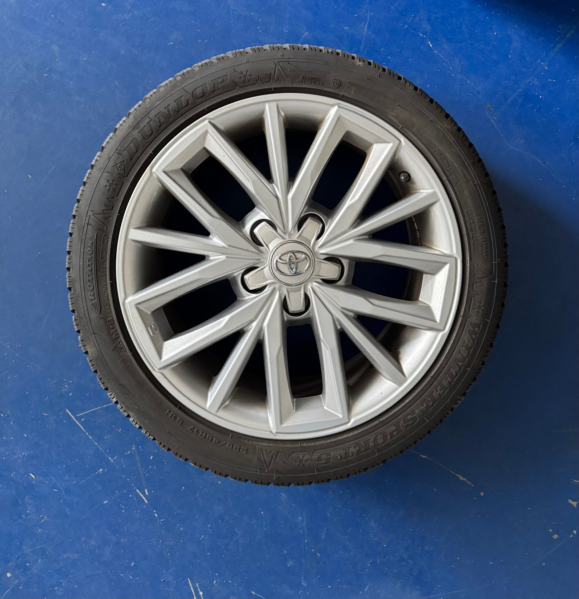 TOYOTA Corolla Touring Sports 2.0 HSD Style e-CVT (CH-Fahrzeug)-image-14