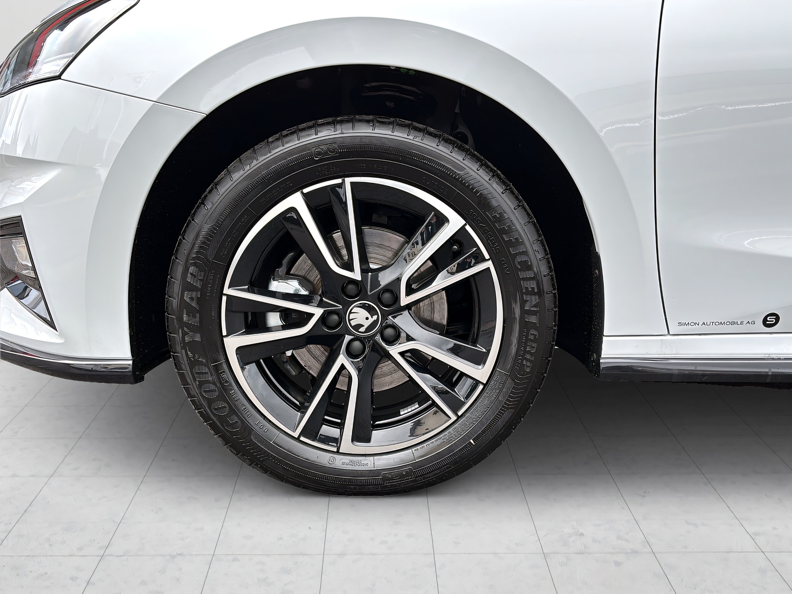 SKODA Fabia 1.0 TSI Monte Carlo DSG-image-3