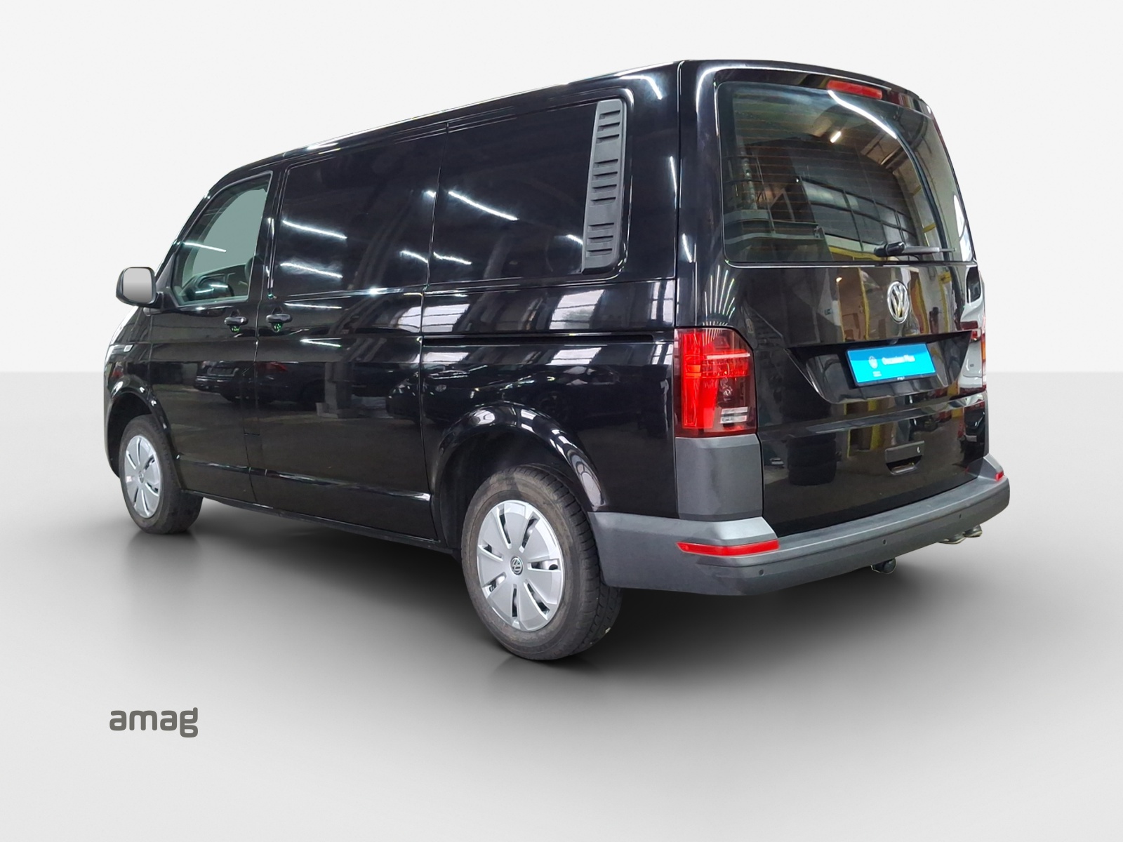 VW T6.1 2.0 TDI DSG-image-2