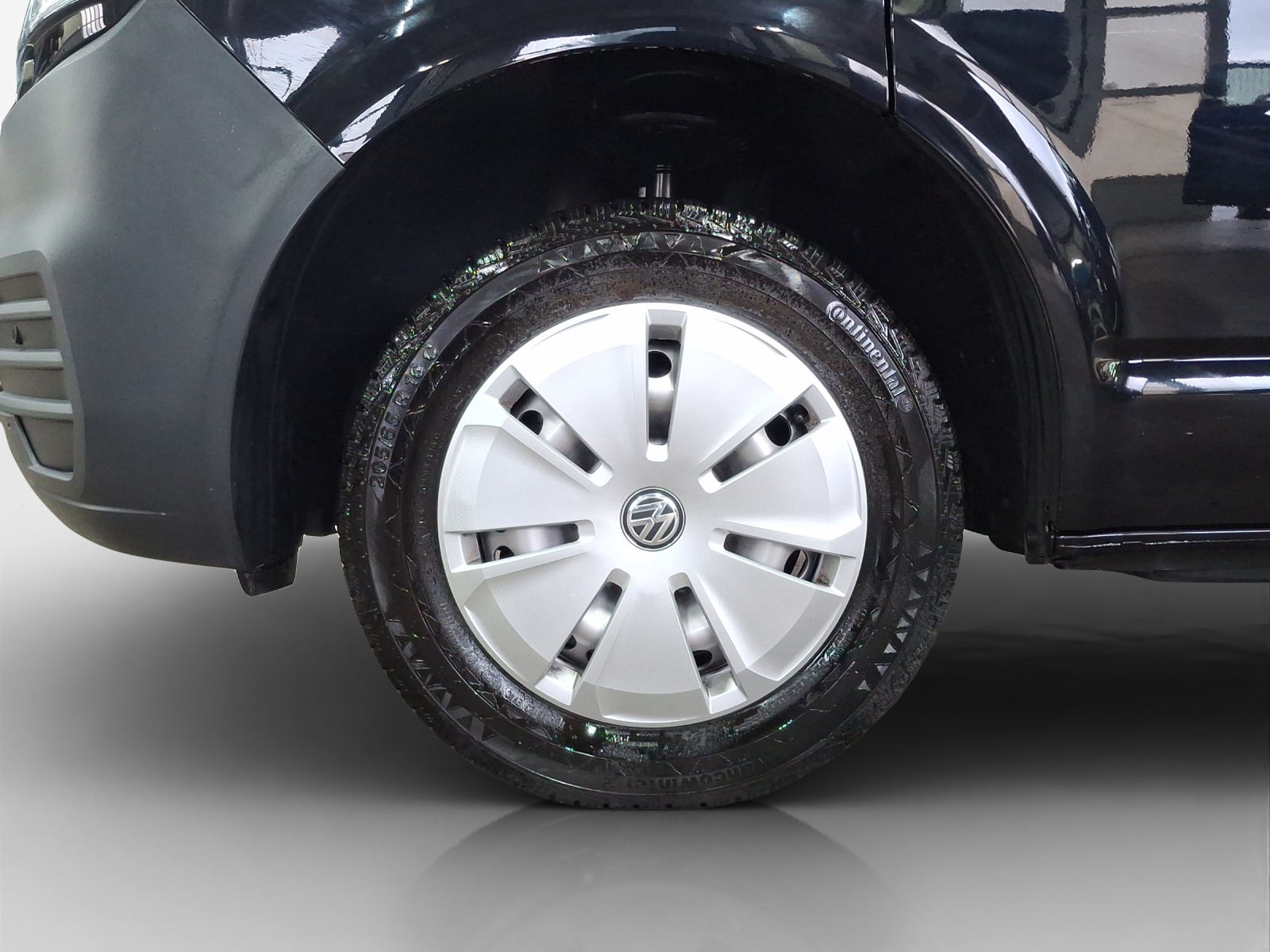 VW T6.1 2.0 TDI DSG-image-14