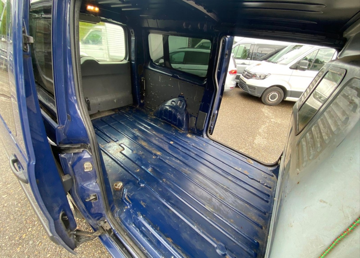 TOYOTA Proace 1.6D Panel Van Terra L2H1-image-7