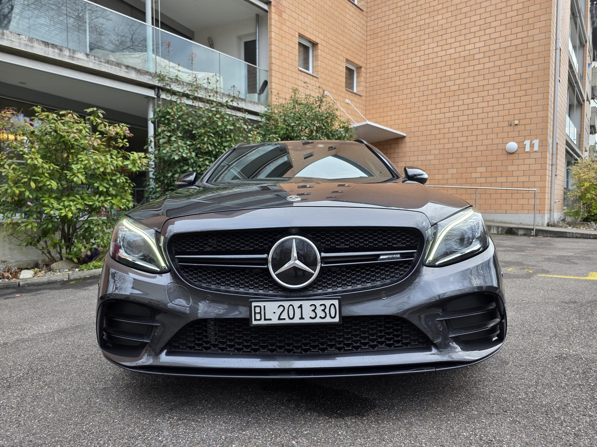 MERCEDES-BENZ C 43 AMG 4matic-image-2