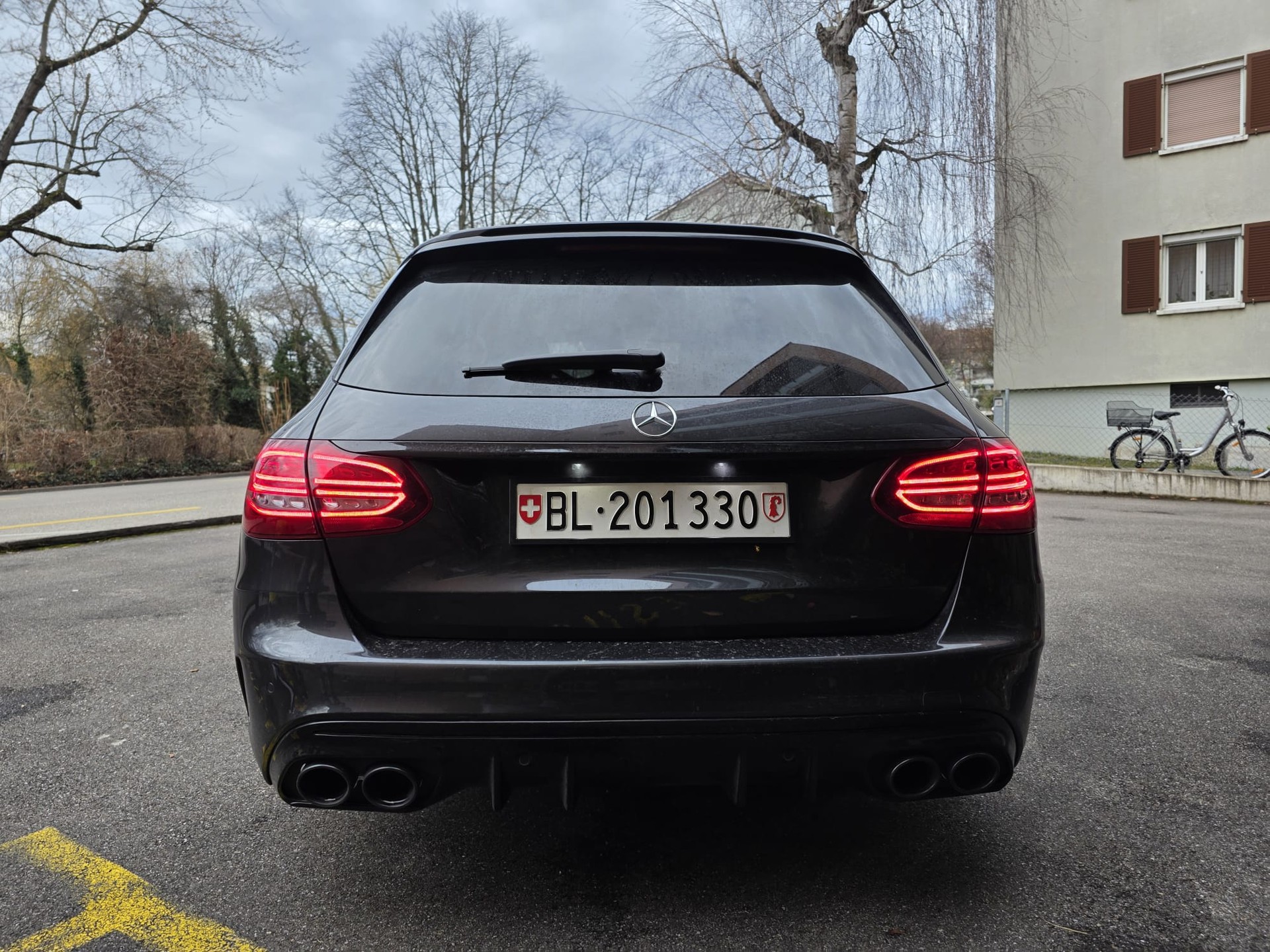 MERCEDES-BENZ C 43 AMG 4matic-image-3