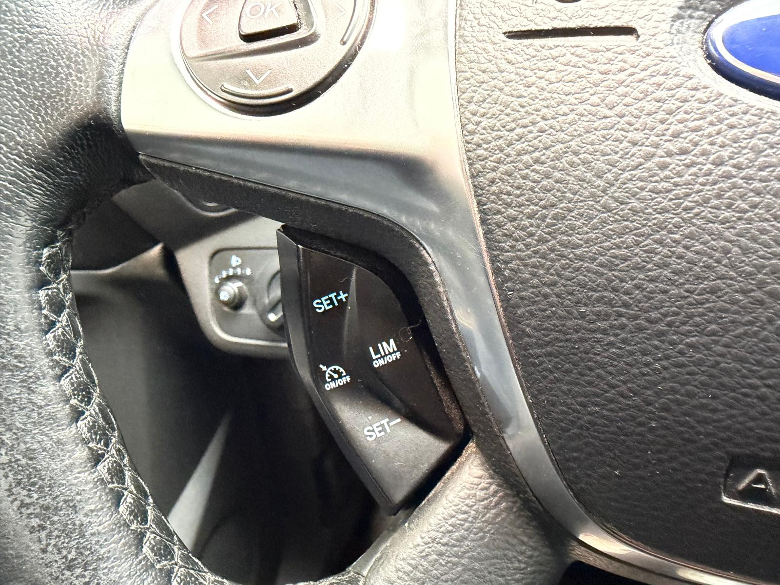 FORD Kuga 2.0 TDCi Titanium 4WD PowerShift - Attelage-image-16