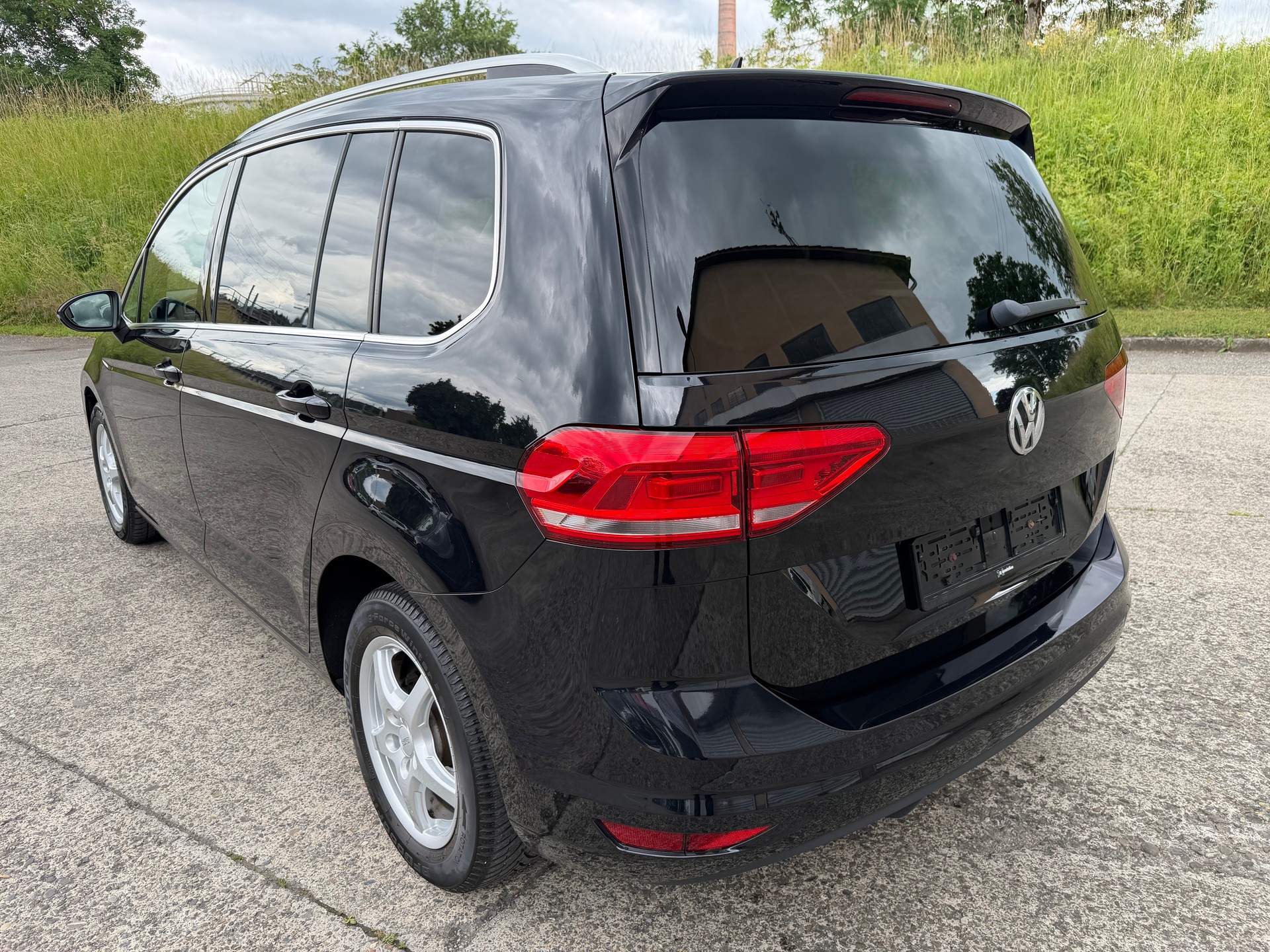 VW Touran 1.5 TSI EVO Comfortline-image-2