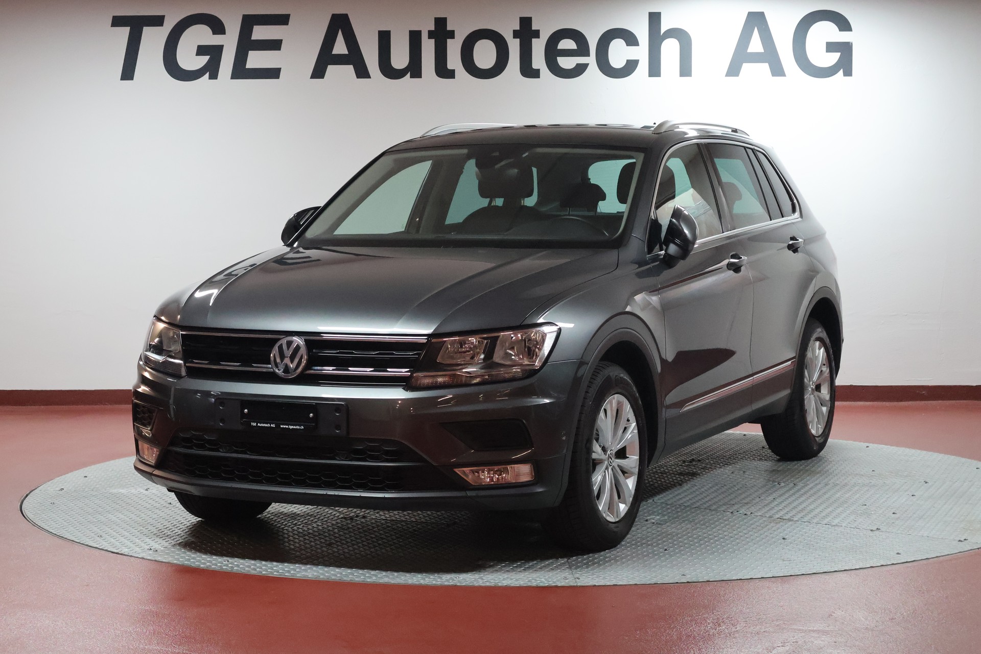 VW Tiguan 2.0 TDI SCR Comfortline 4Motion DSG-image-0
