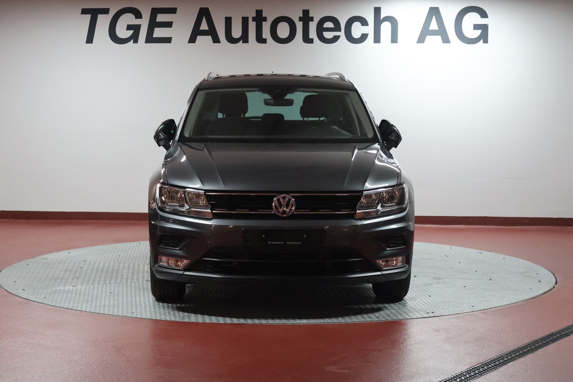 VW Tiguan 2.0 TDI SCR Comfortline 4Motion DSG-image-1