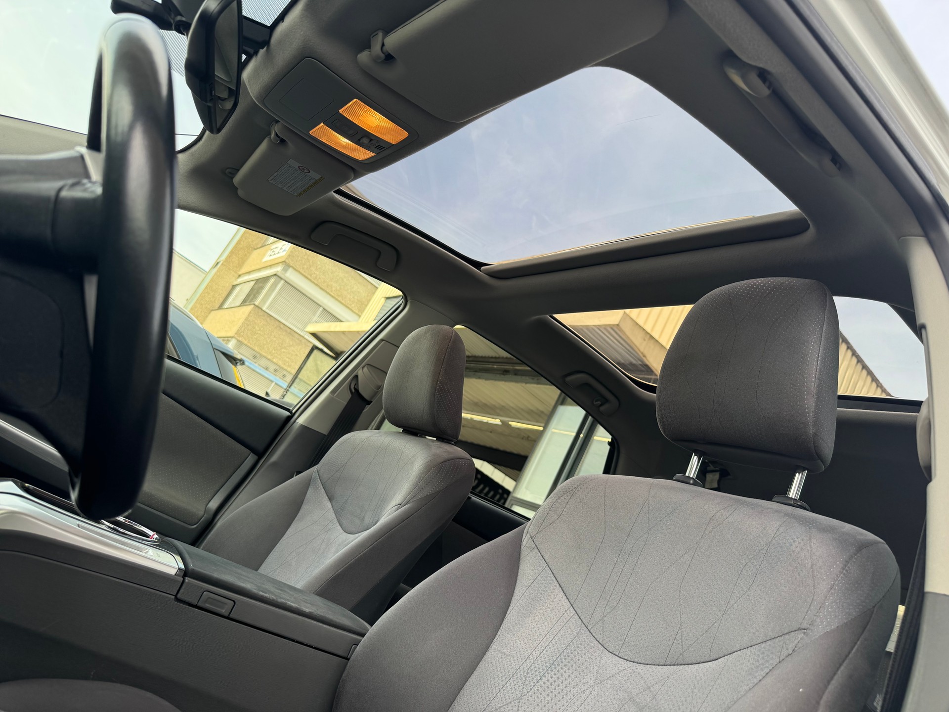 TOYOTA Prius+ 1.8 VVT-i HSD Sol Premium-image-7