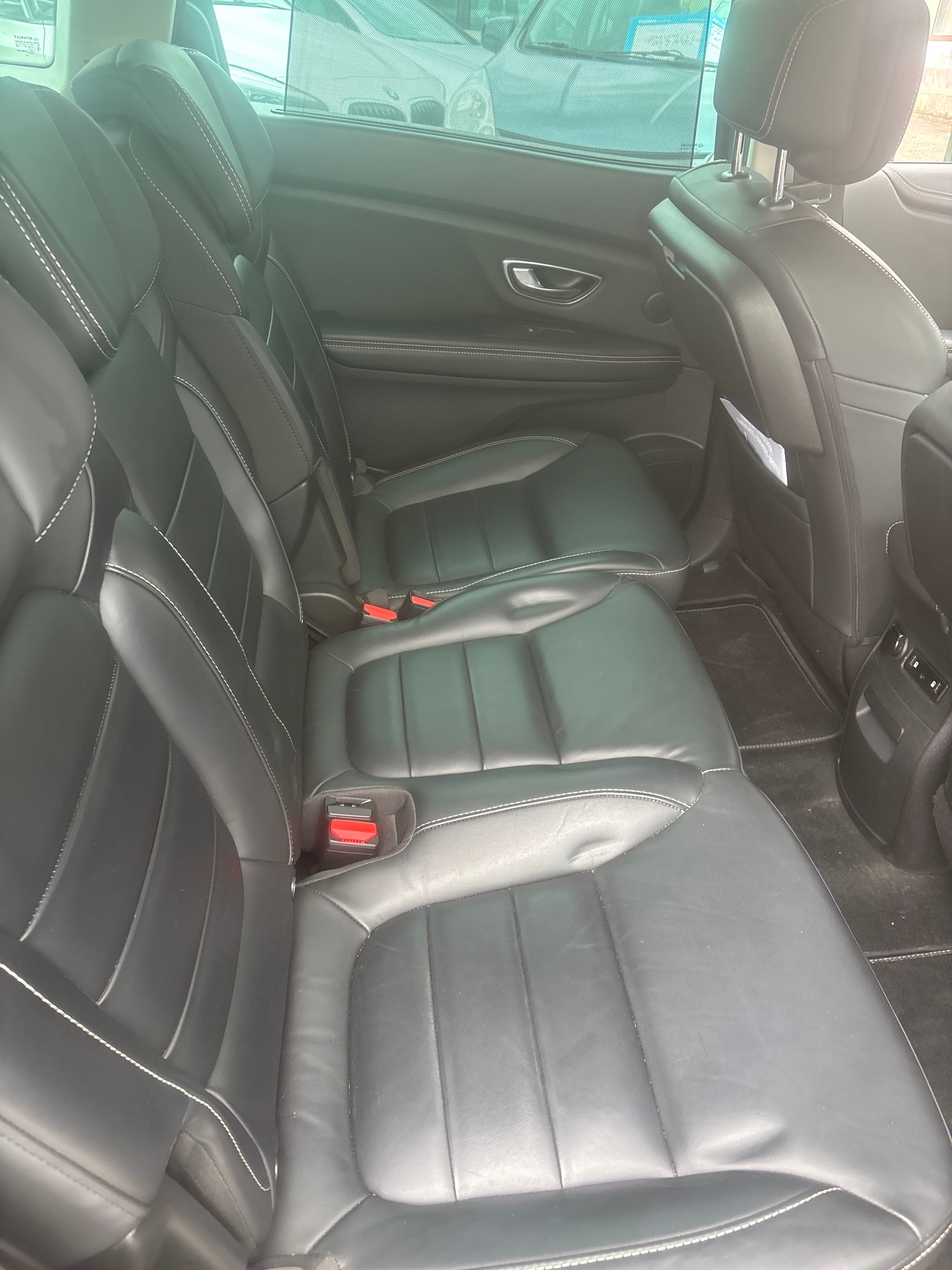 RENAULT Grand Scénic 1.8 dCi Intens EDC-image-11