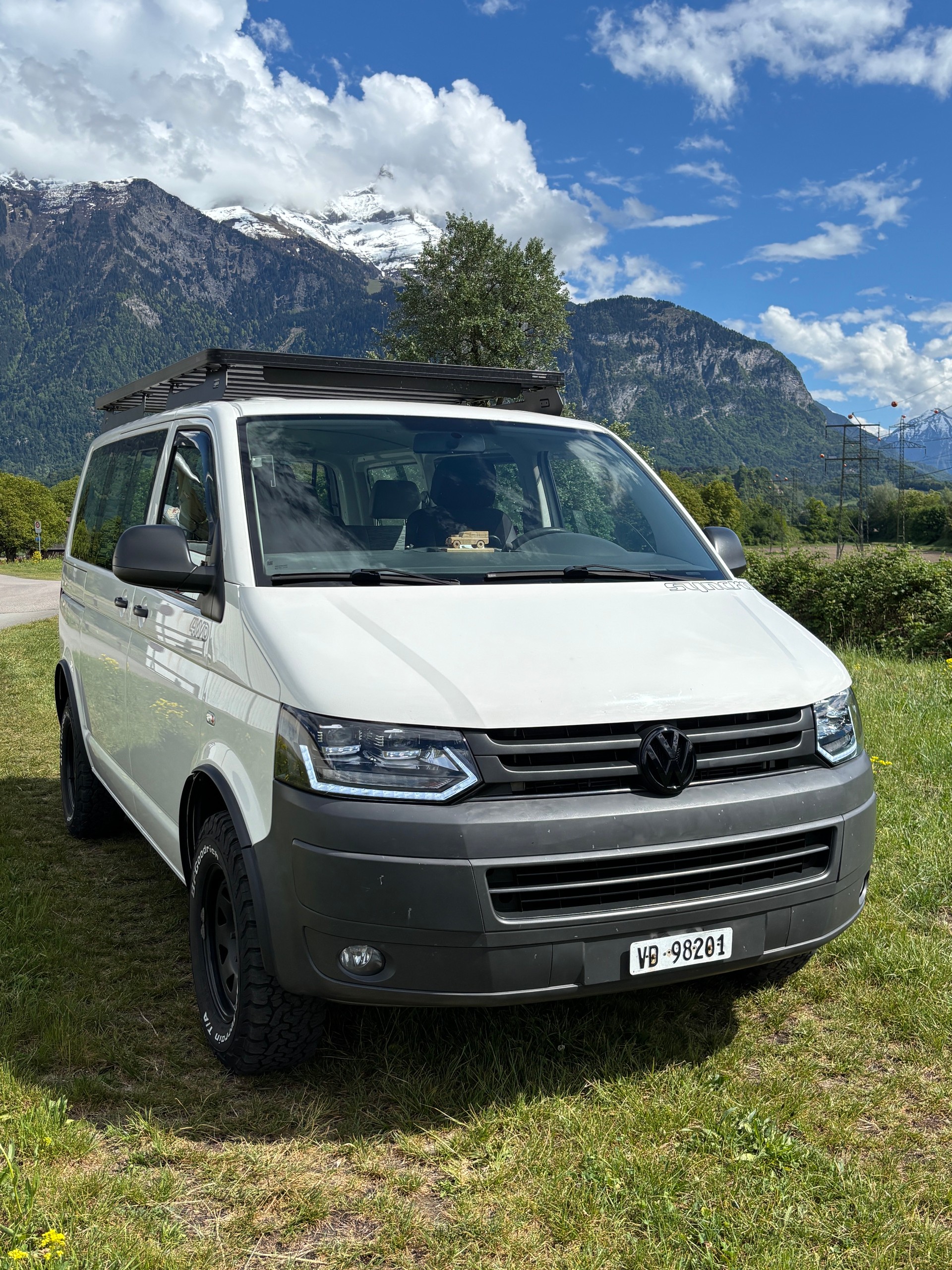 VW T5 2.0 TDI BMT Champion 4Motion-image-2