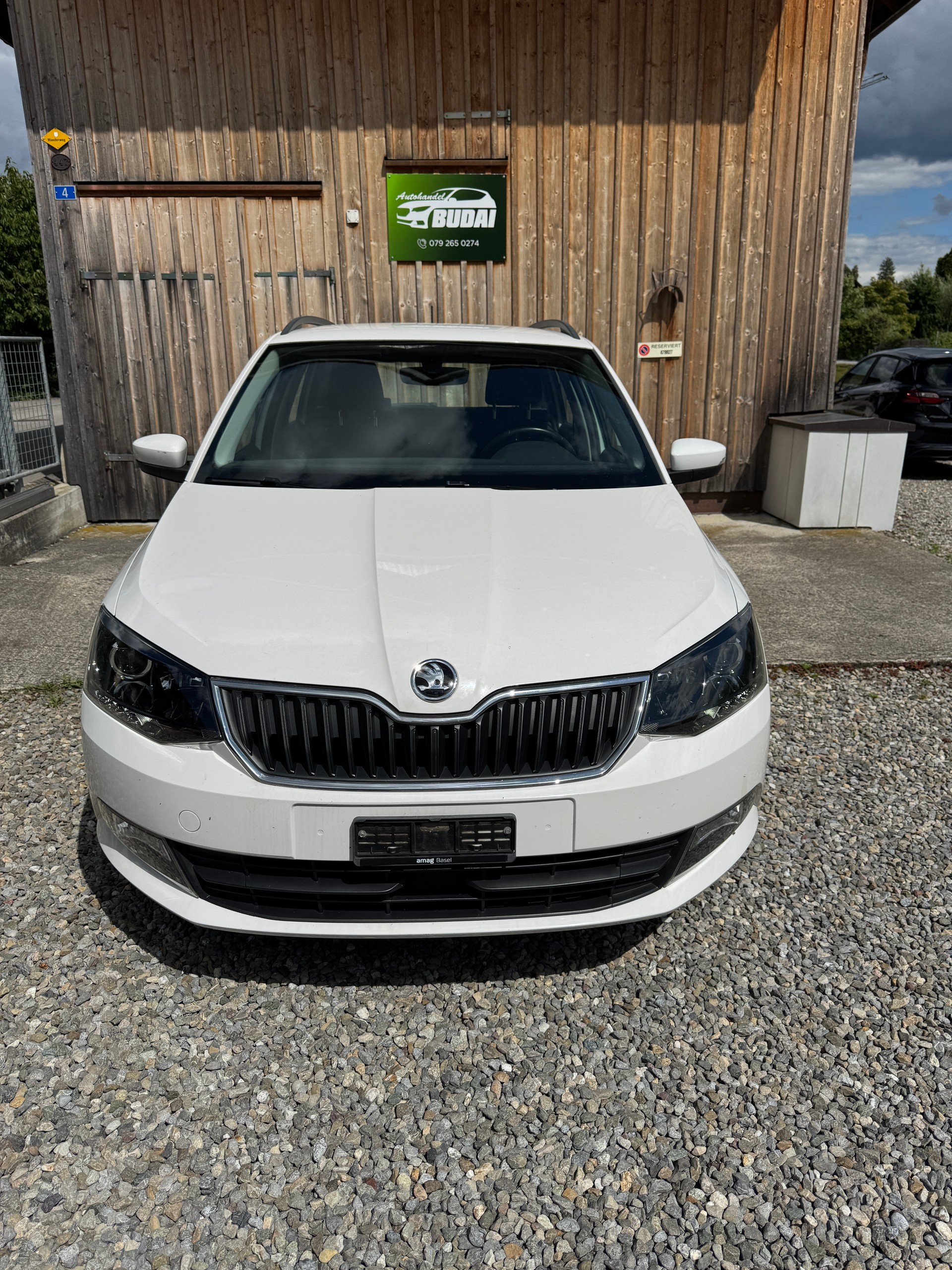 SKODA Fabia 1.4 TDI Ambition DSG-image-1