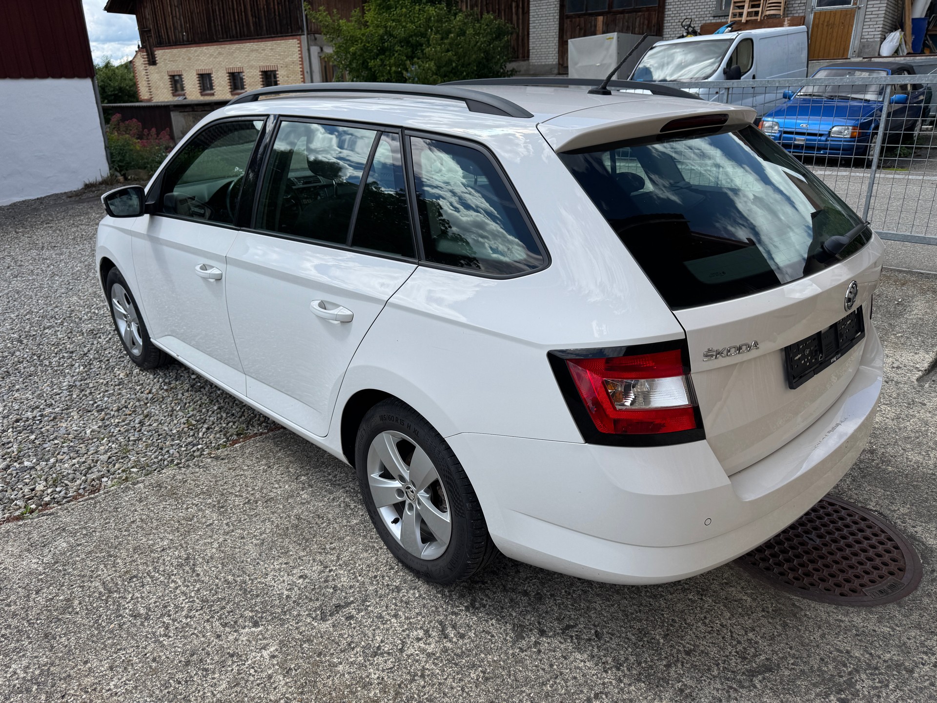 SKODA Fabia 1.4 TDI Ambition DSG-image-7