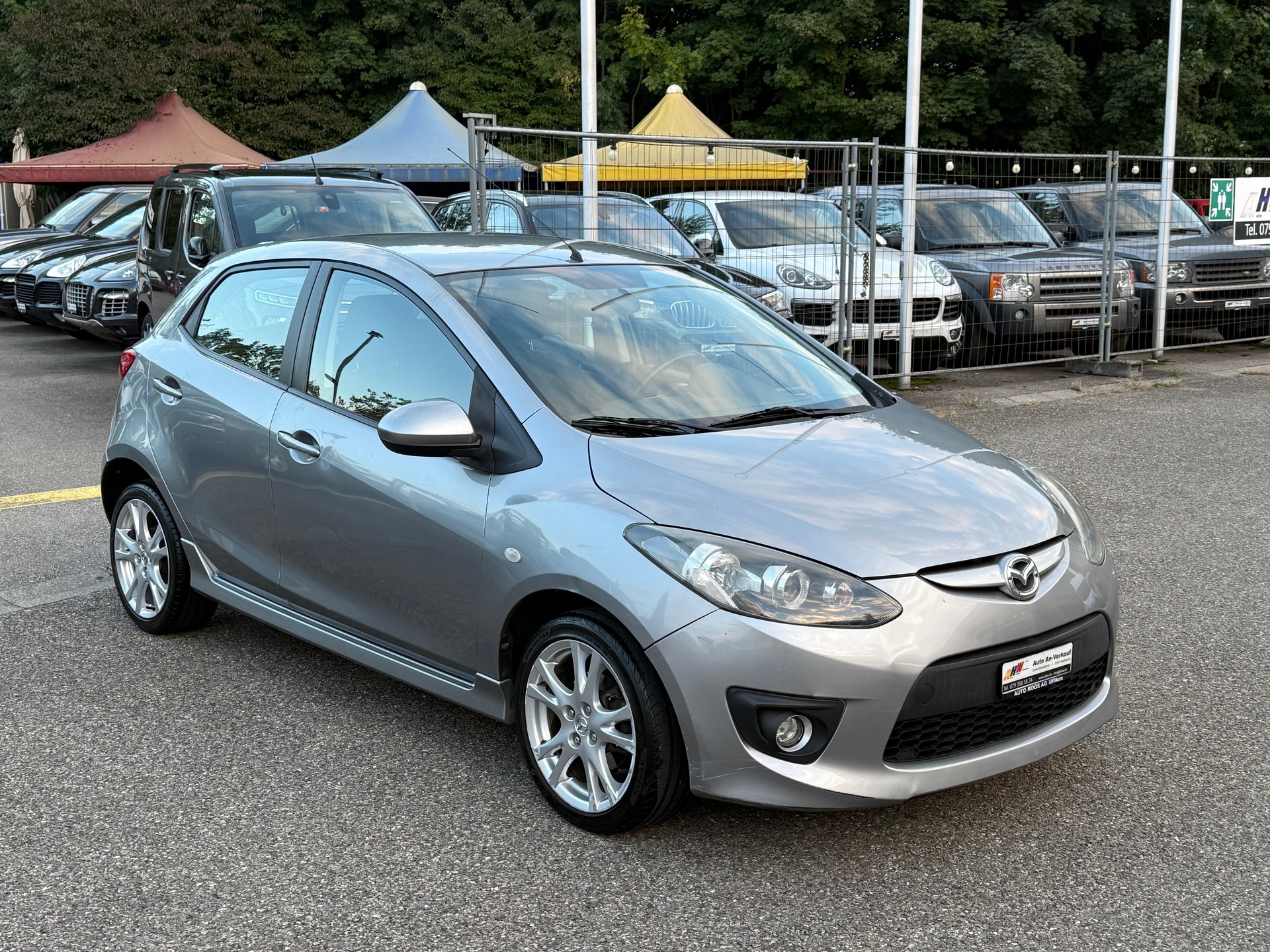 MAZDA 2 1.5i 16V Sport / Frisch ab MFK 03.12.2025 / Servicegepflegt bei Mazda / PDC / AUX / Klima-image-2