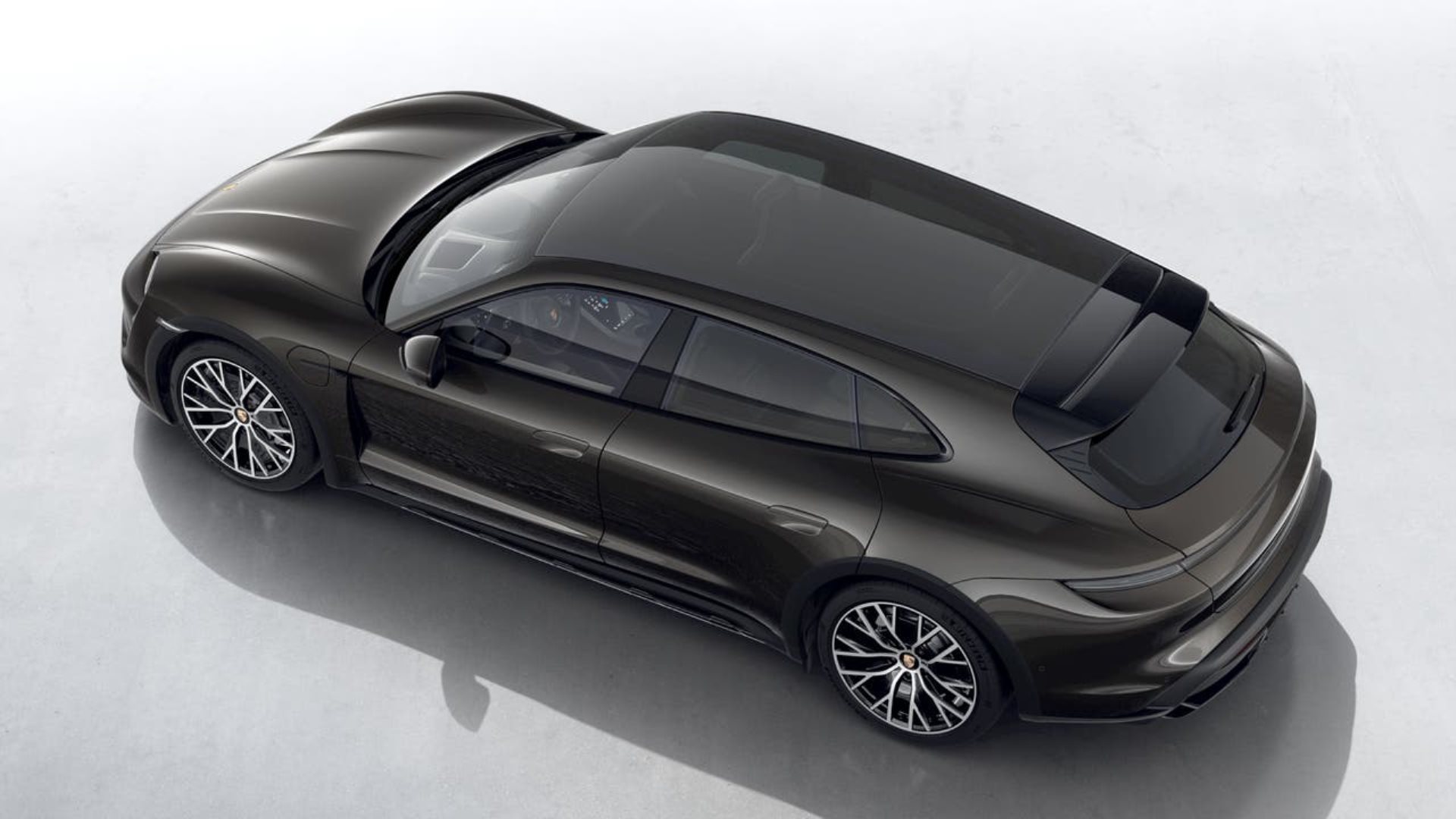 PORSCHE Taycan 4 Cross Turismo-showroom-element-3