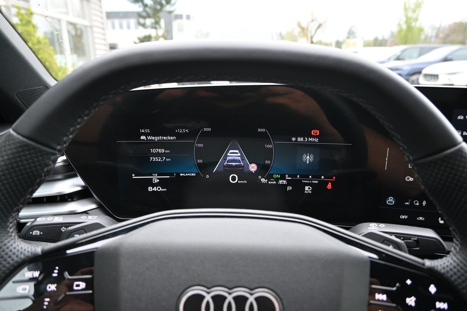 AUDI A5 Limousine 40 TFSI S-Line Plus Black S tronic 204PS-image-16