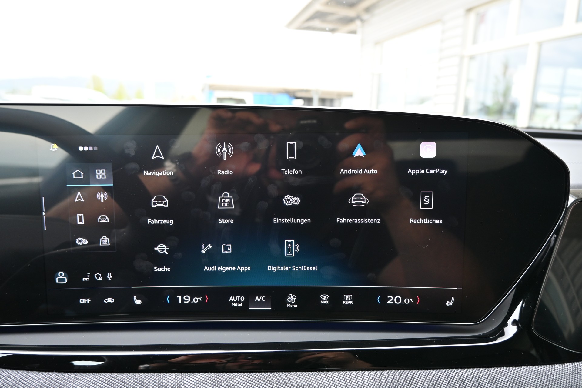 AUDI A5 Limousine 40 TFSI S-Line Plus Black S tronic 204PS-image-29