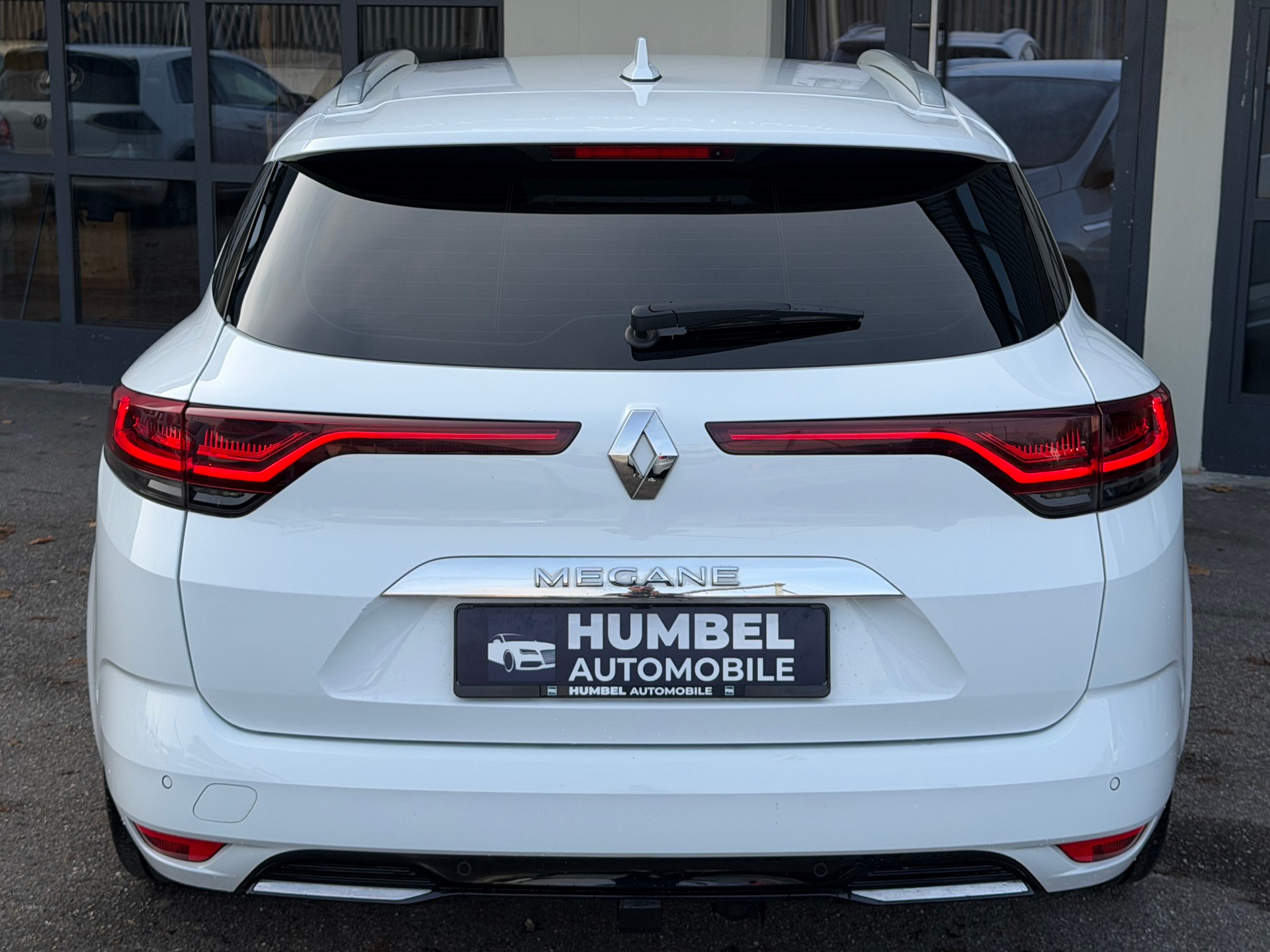 RENAULT Mégane Grandtour 1.5 dCi Intens EDC-image-3