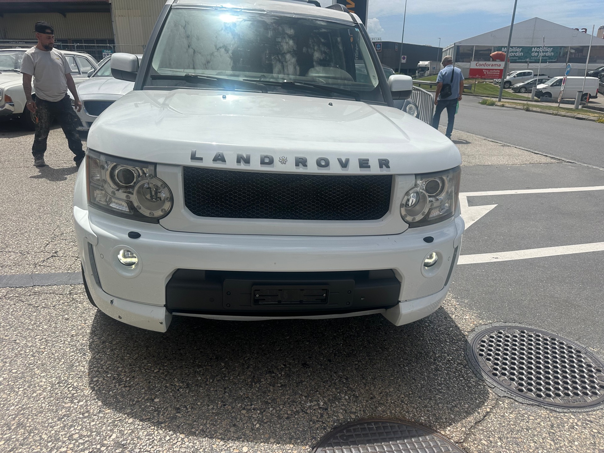 LAND ROVER Discovery 3.0 TDV6 HSE Automatic-image-0