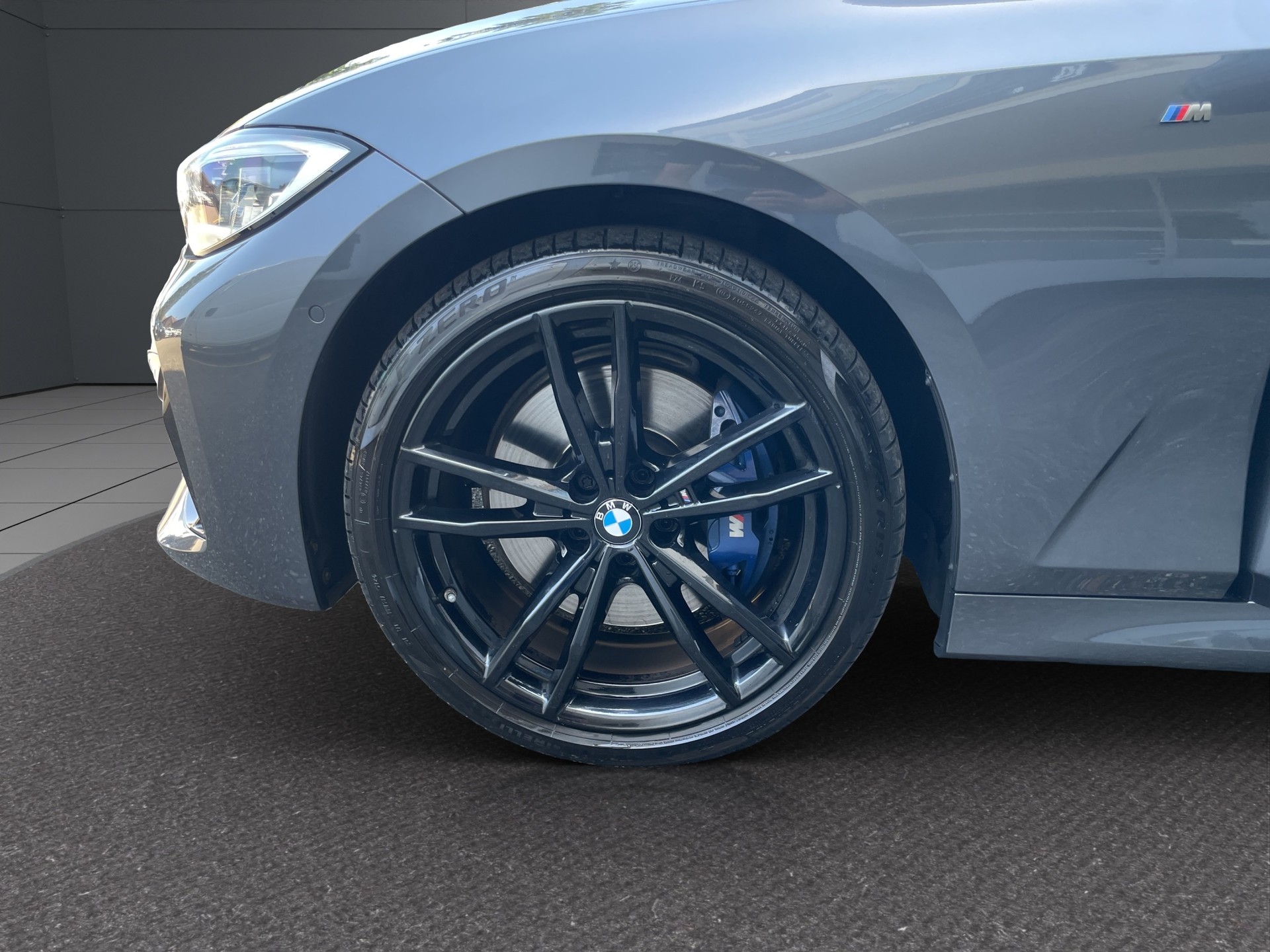 BMW M340i xDrive Steptronic-image-19