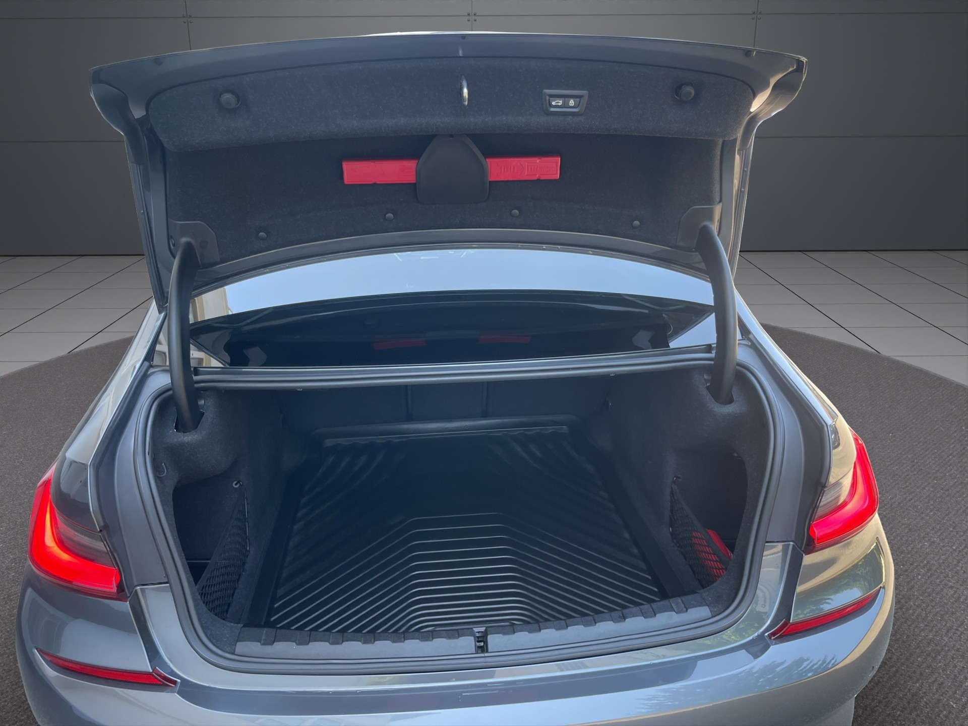 BMW M340i xDrive Steptronic-image-17