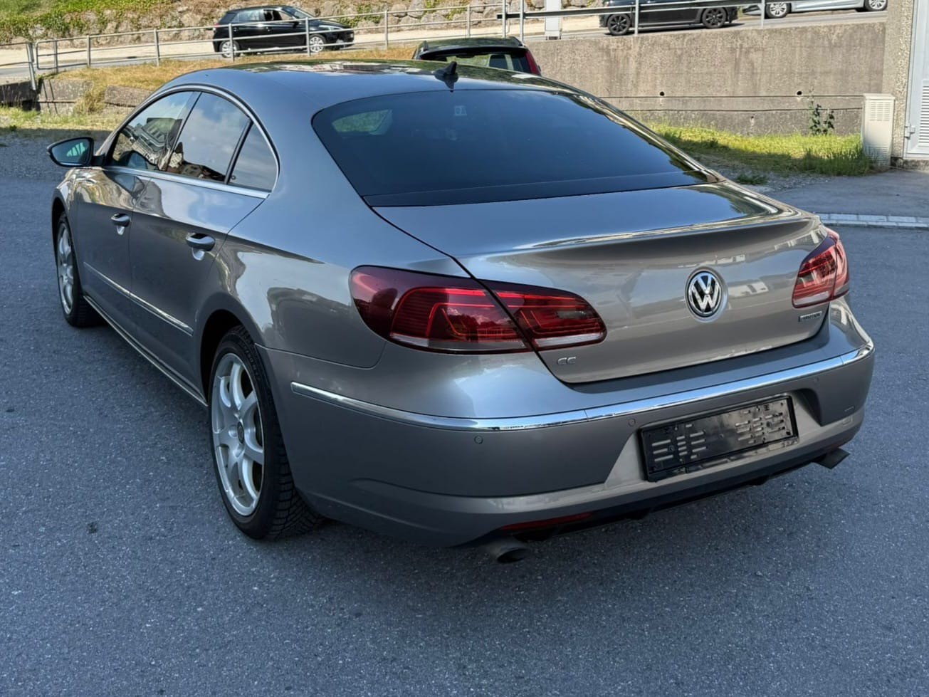 VW CC 2.0 TDI BlueMotion Technology 4Motion DSG-image-2