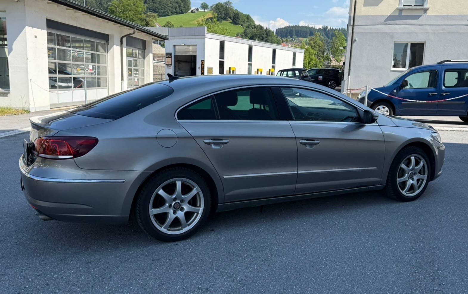 VW CC 2.0 TDI BlueMotion Technology 4Motion DSG-image-4