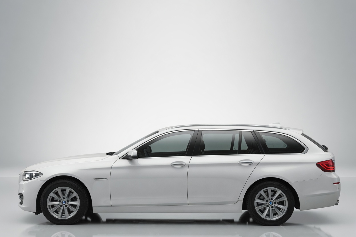 BMW 520d Touring xDrive Steptronic-image-1