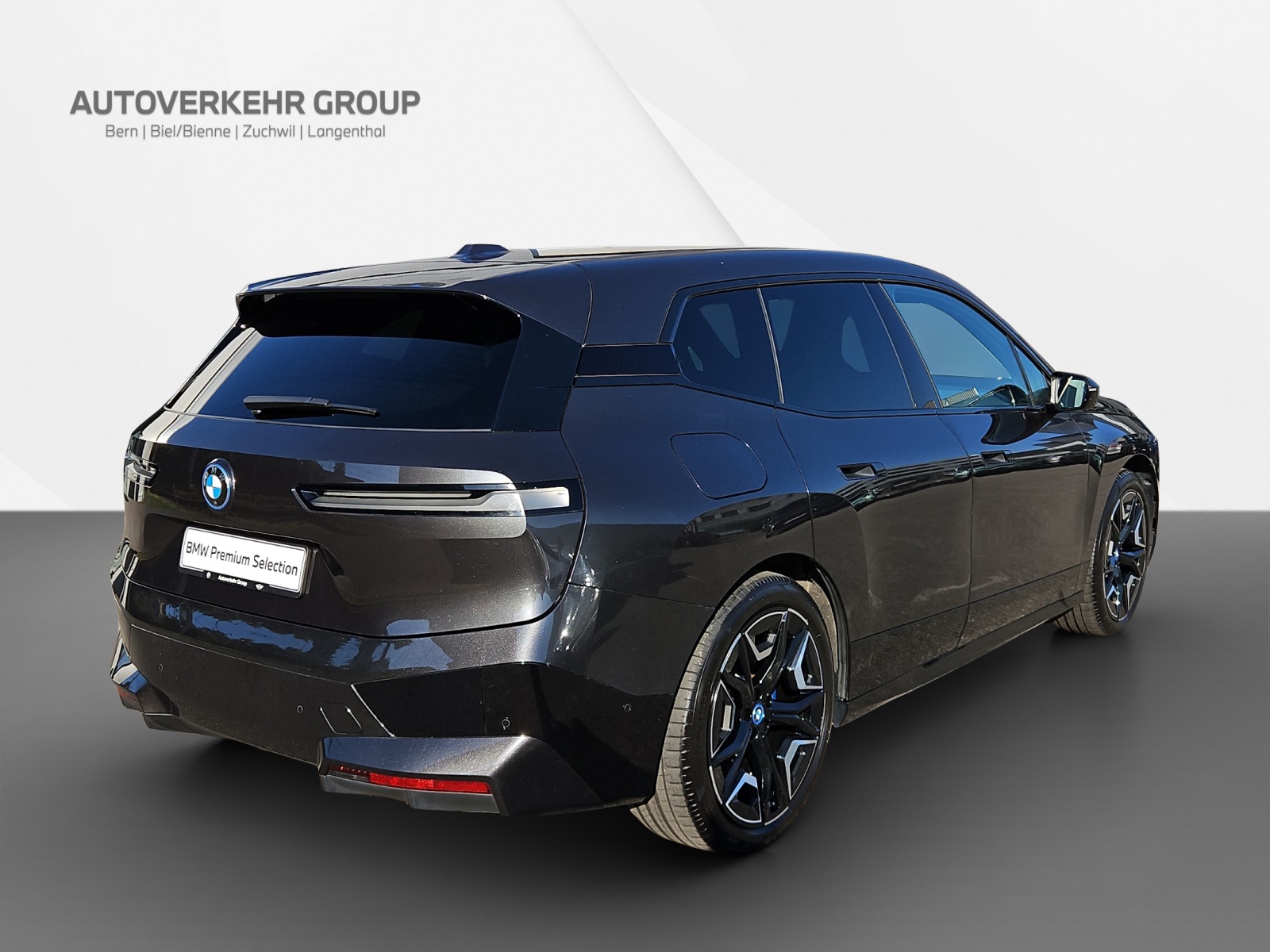 BMW iX xDrive40 Sport-image-6