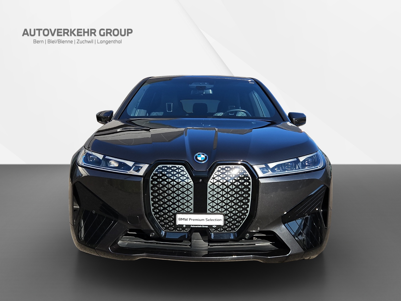 BMW iX xDrive40 Sport-showroom-element-2