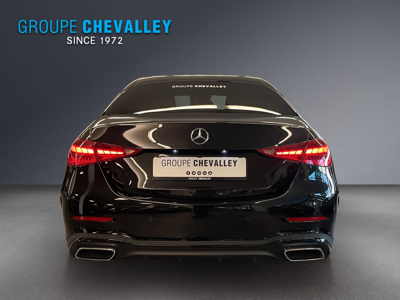 MERCEDES-BENZ C 400e 4 Matic-image-4