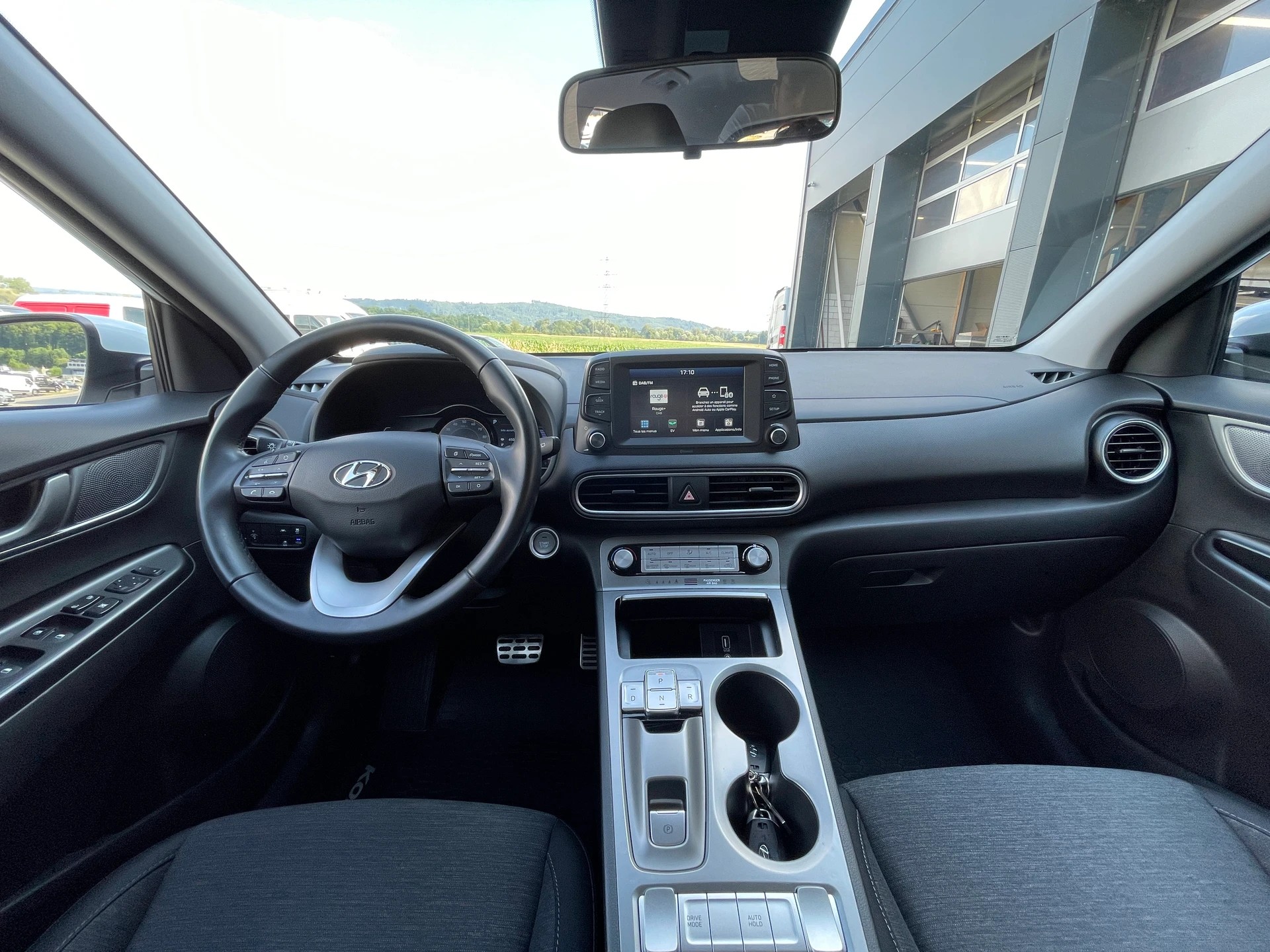 HYUNDAI Kona EV Pica-image-7