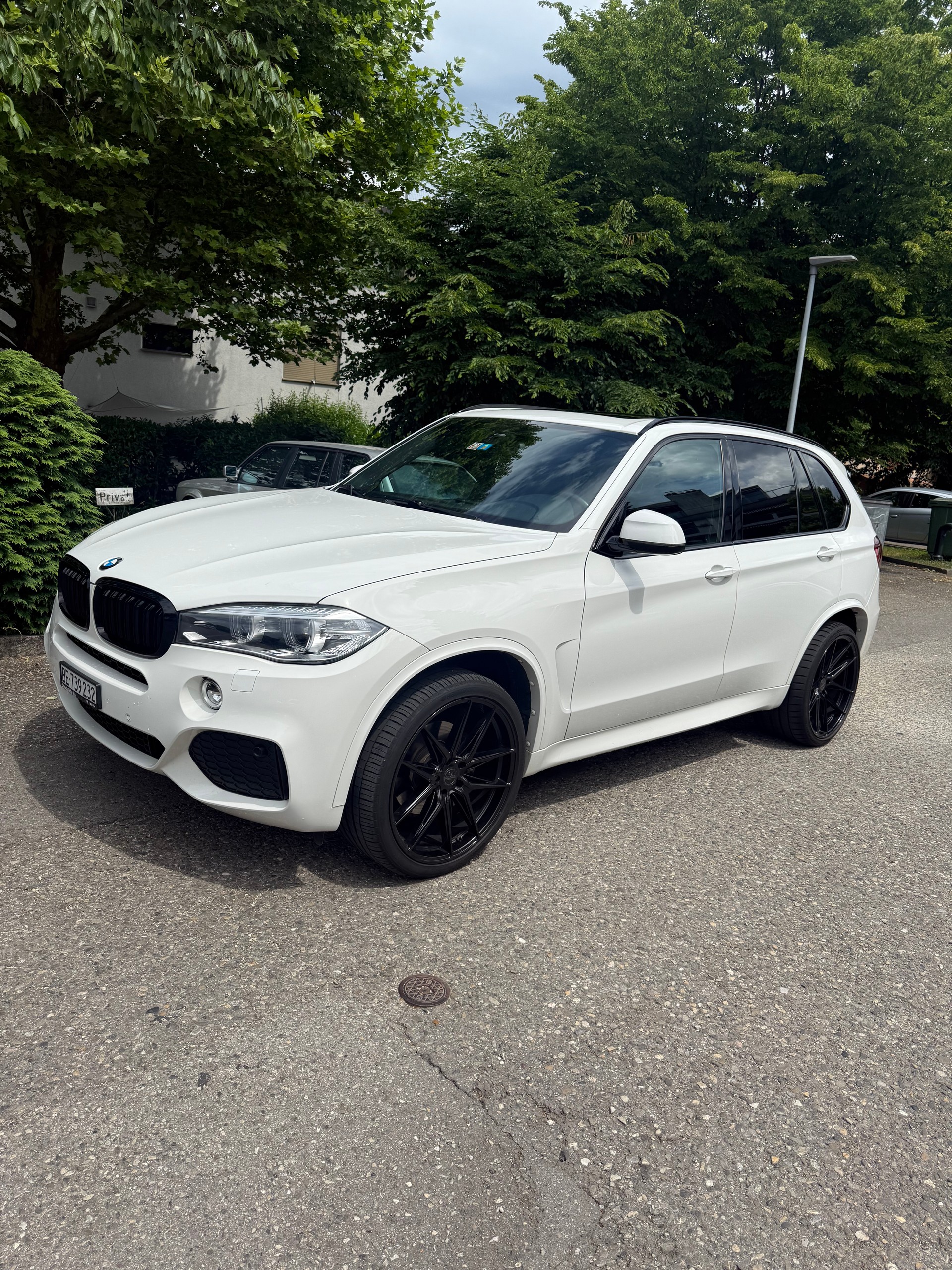 BMW 40d xDrive-image-1