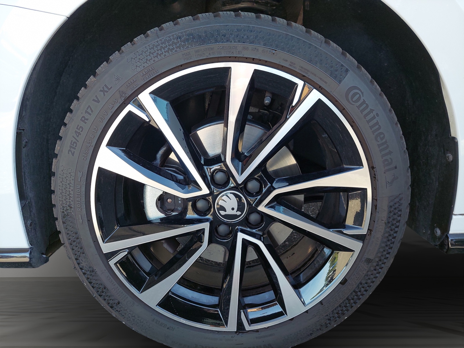 SKODA Fabia 1.0 TSI Monte Carlo DSG-image-11