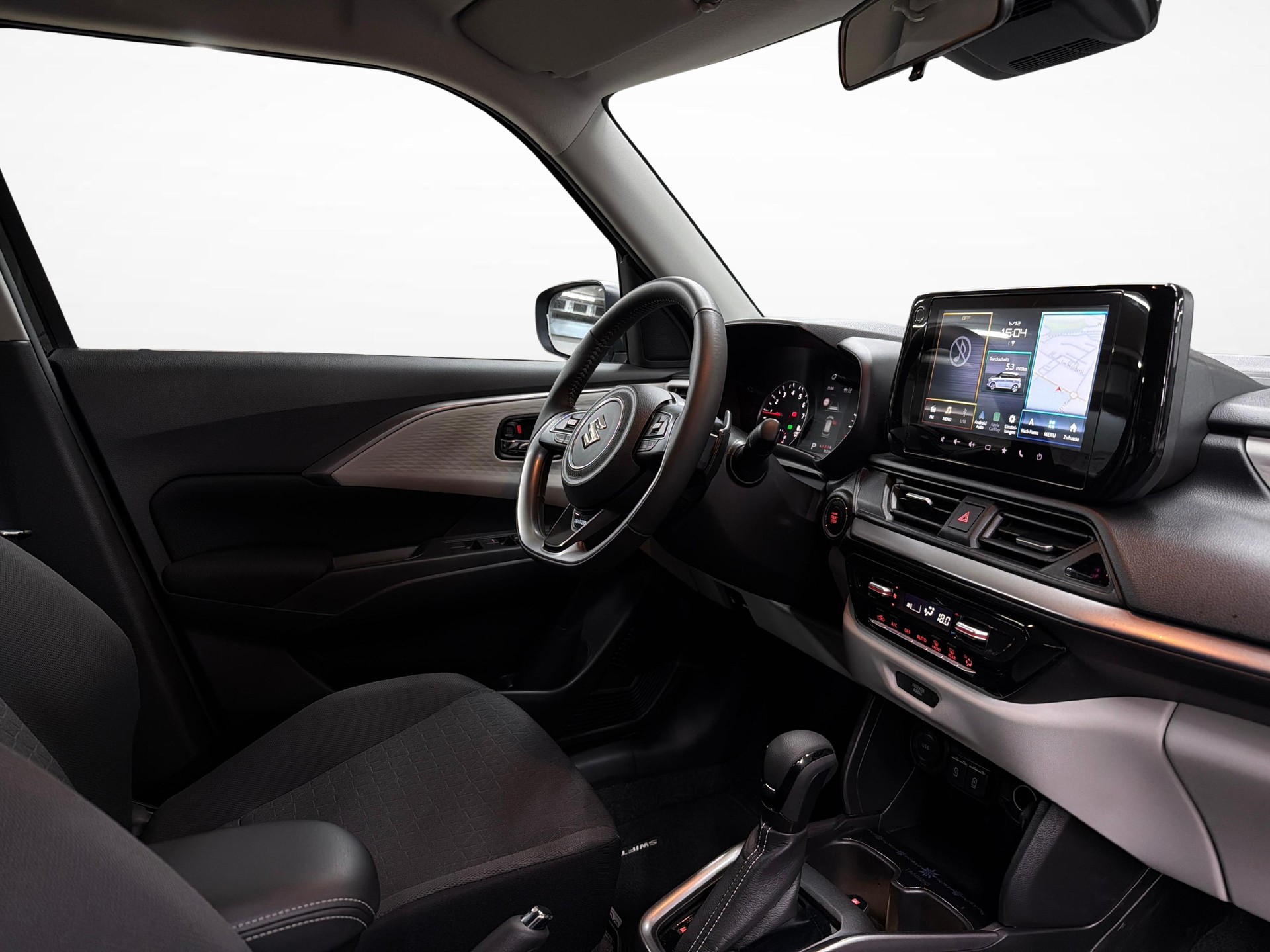 SUZUKI Swift 1.2 Tradizio Top Hybrid-image-9