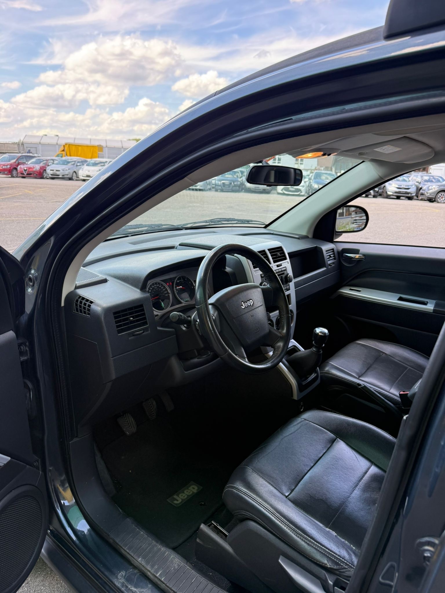 JEEP Compass 2.0 CRD Limited-image-8