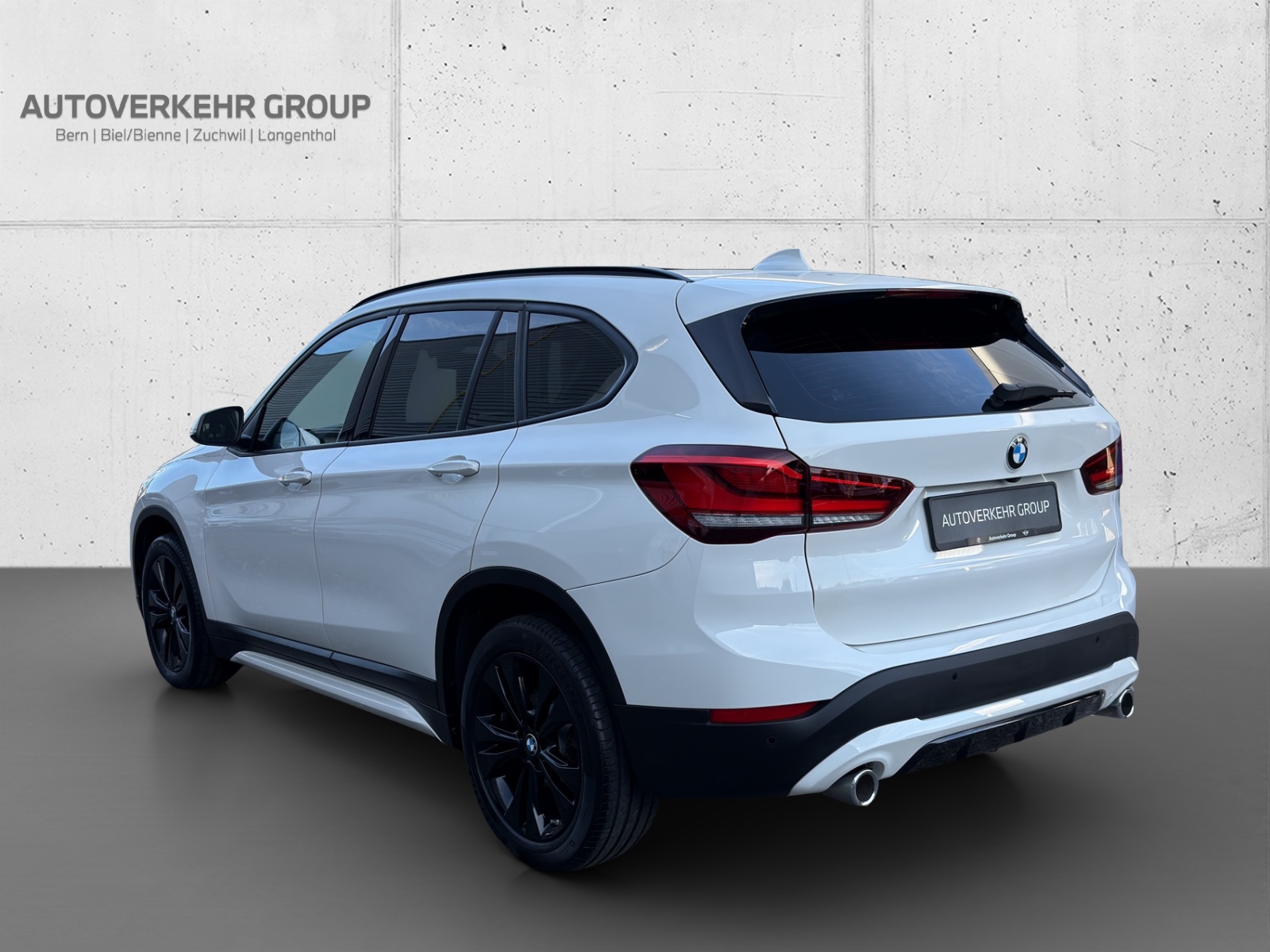 BMW X1 xDrive 20d Sport Line-image-2