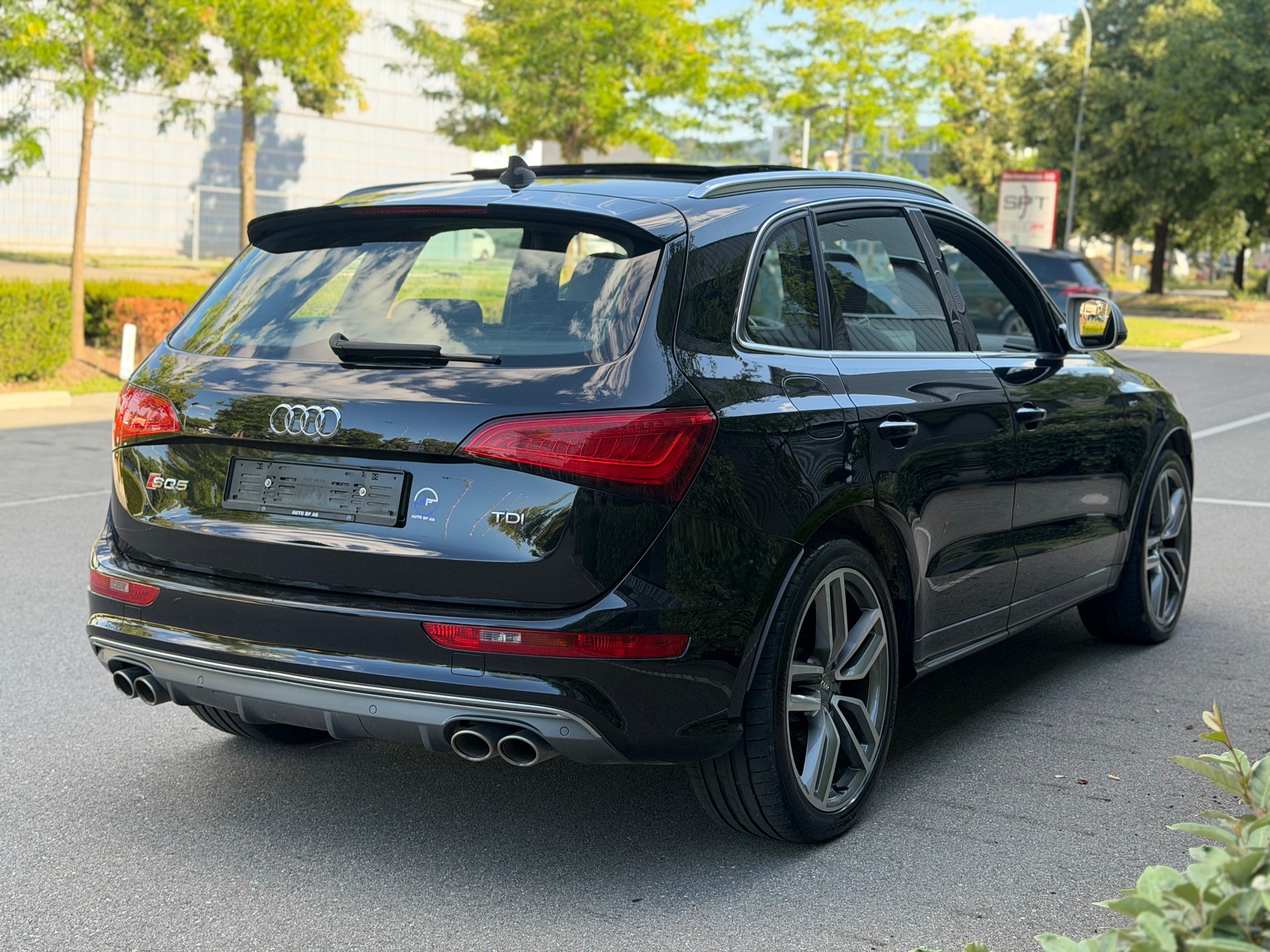 AUDI SQ5 3.0 TDI quattro tiptronic-image-5