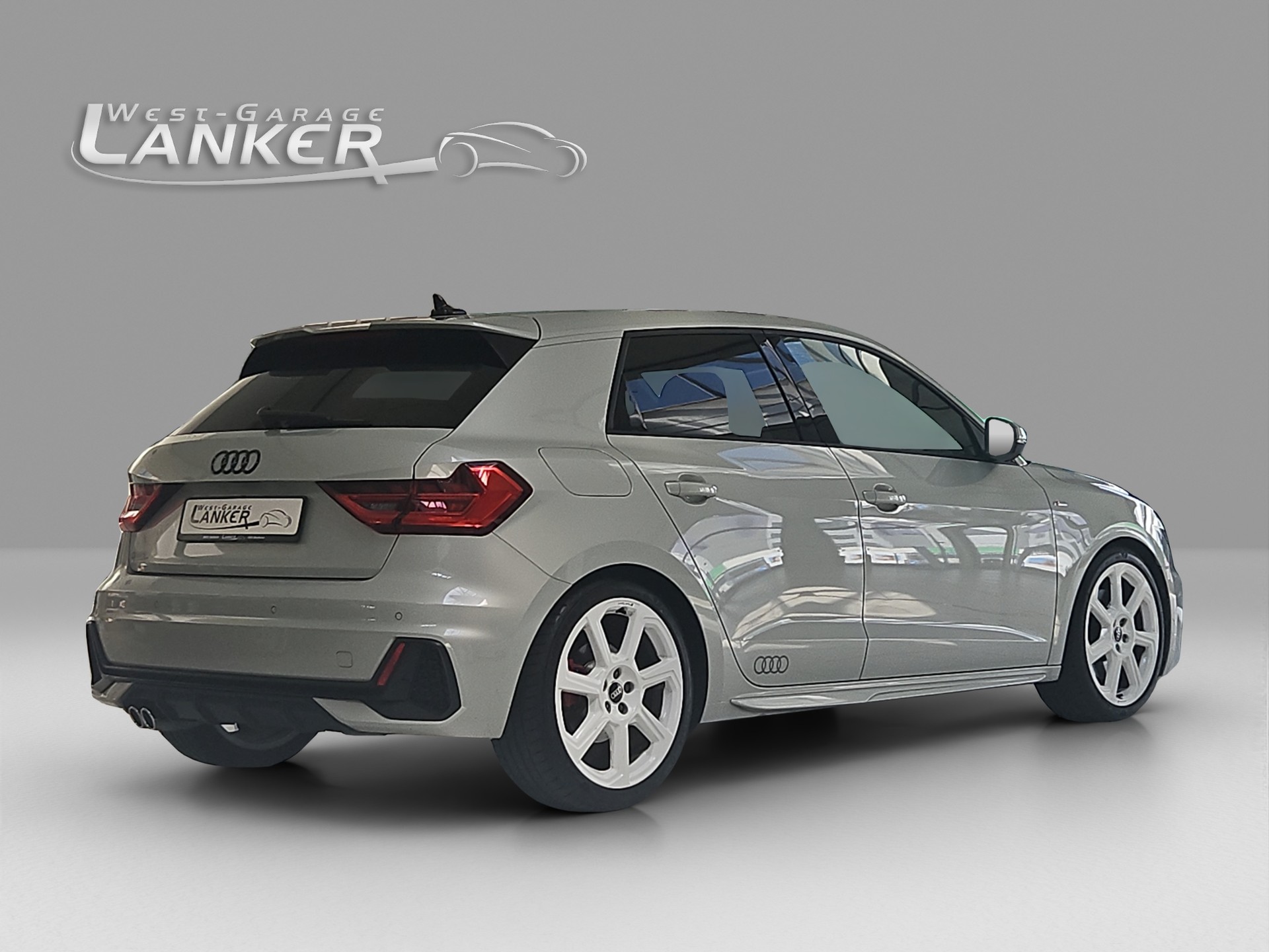 AUDI A1 Sportback 2.0 40 TFSI S Line S-Tronic-image-2