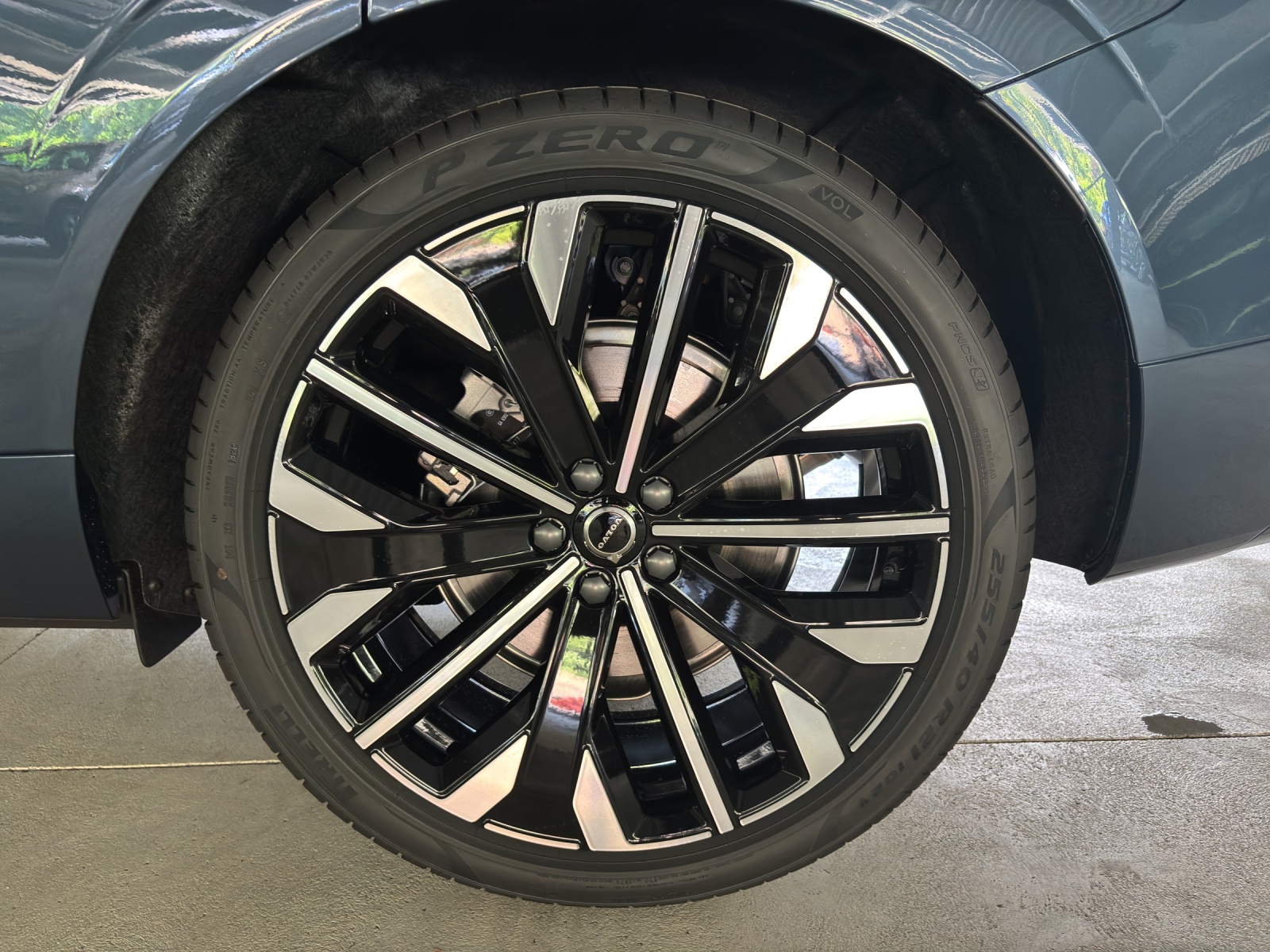 VOLVO XC60 2.0 T8 TE Ultra Dark eAWD-image-15