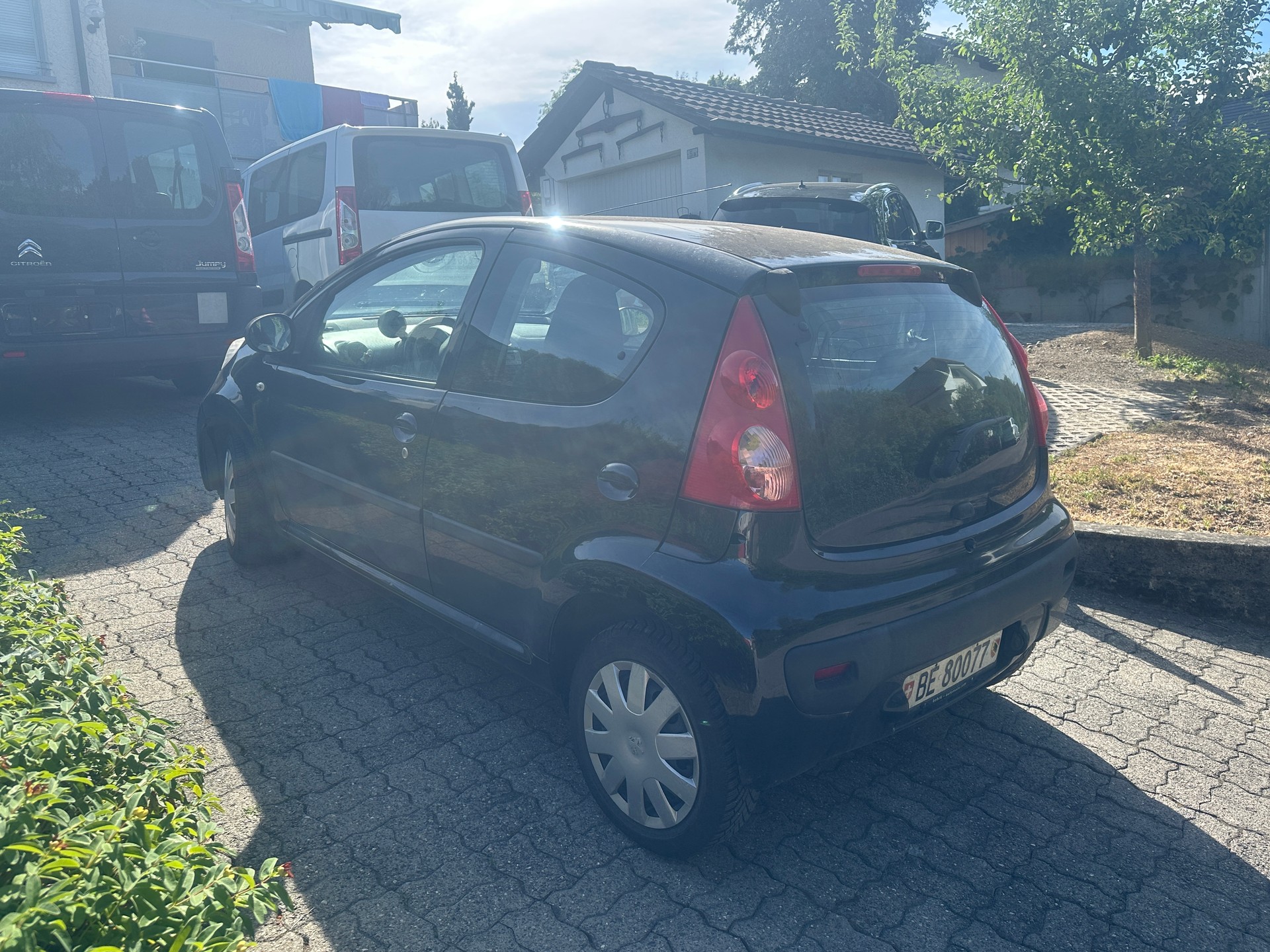 PEUGEOT 107 1.0 Trendy-image-2