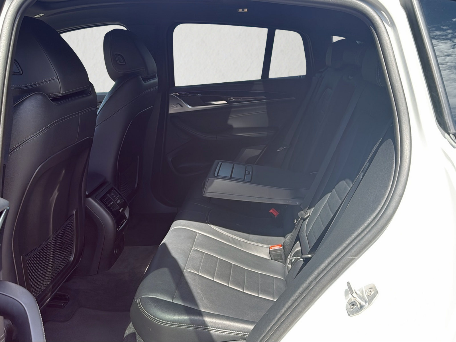 BMW X4 M40i Steptronic-image-11