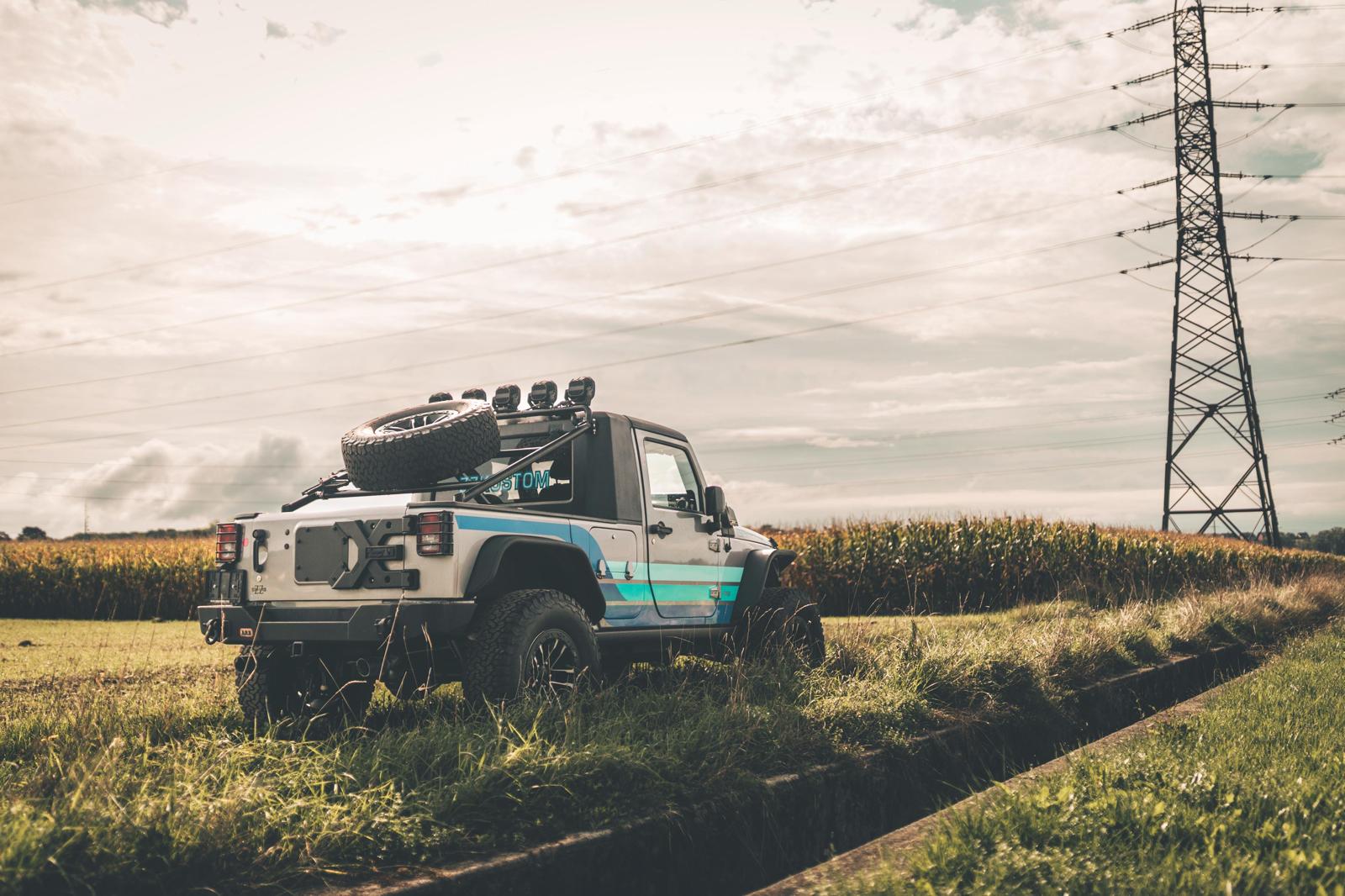 JEEP Wrangler 3.6 Pickup-image-5