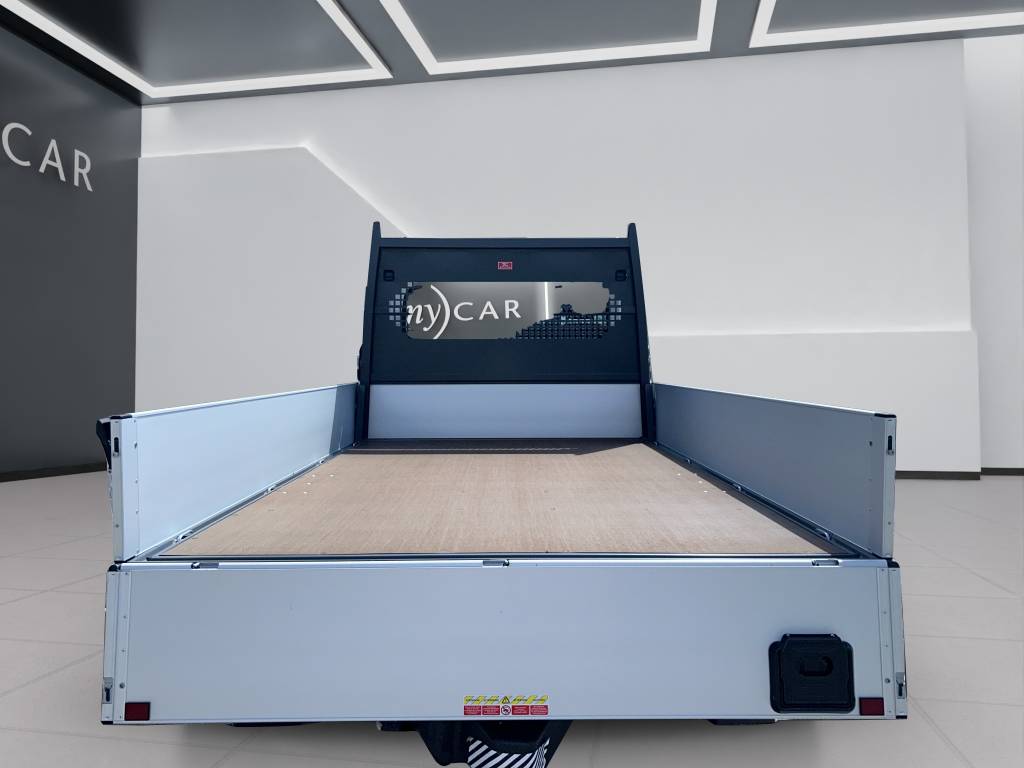 PEUGEOT Boxer 2.2 HDI 335 L2-image-11