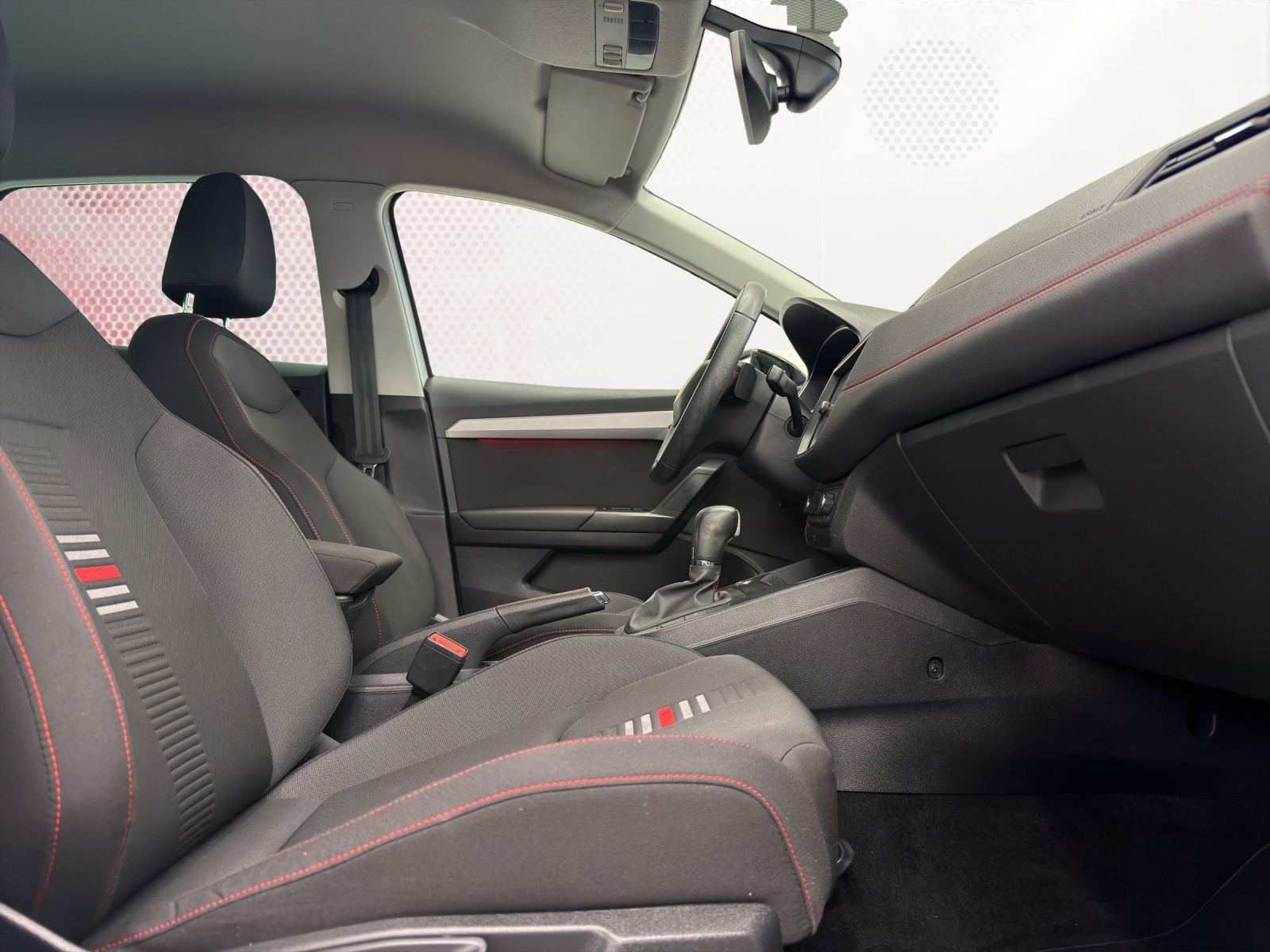SEAT Ibiza 1.0 EcoTSI DSG Swiss FR-image-10