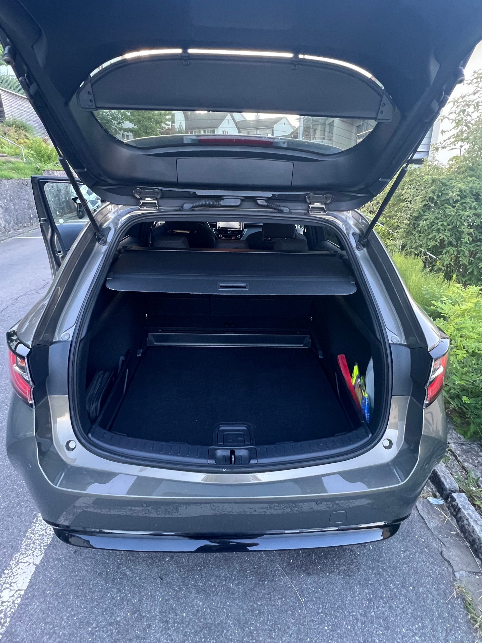 SUZUKI 1.8 Compact Top Hybrid-image-5