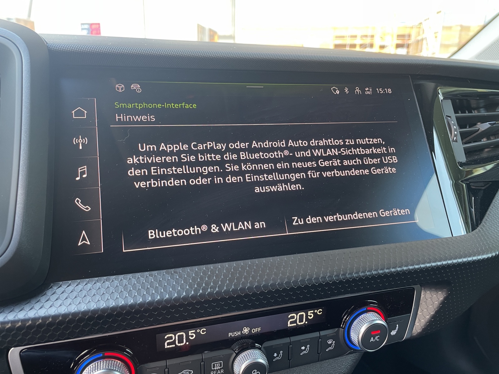 AUDI A1 Sportback 30 TFSI Attraction S-tronic-image-14